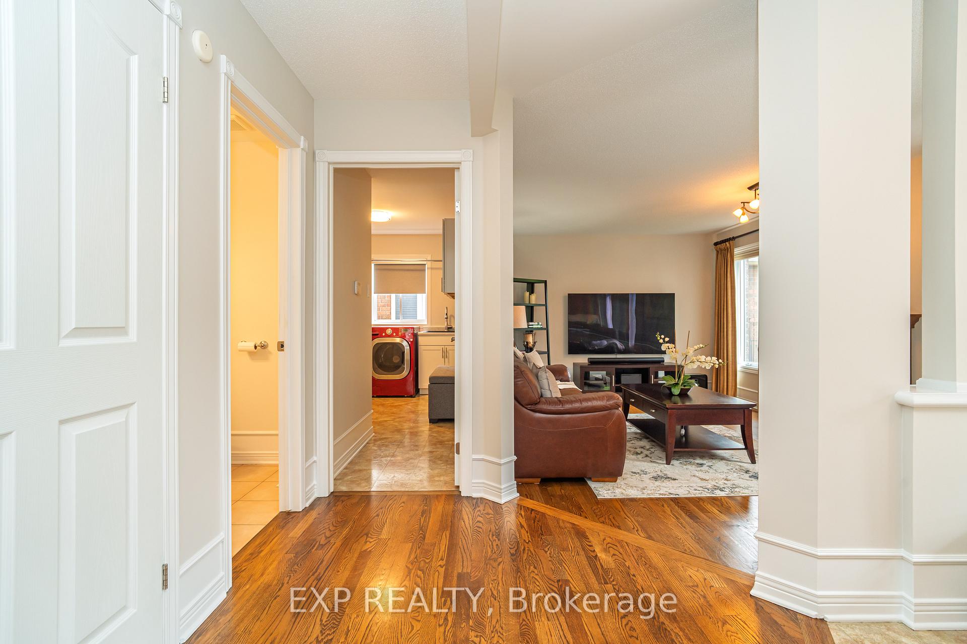 Photo 13 of 993 Red Spruce Street, Ottawa, Riverside South/Gloucester Glen — HOMEH