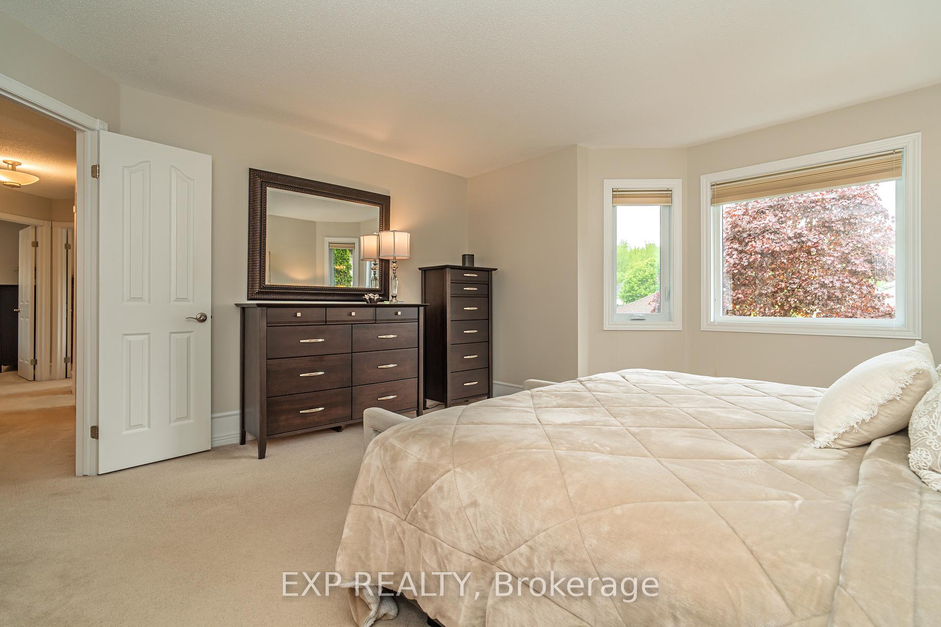 Photo 18 of 993 Red Spruce Street, Ottawa, Riverside South/Gloucester Glen — HOMEH