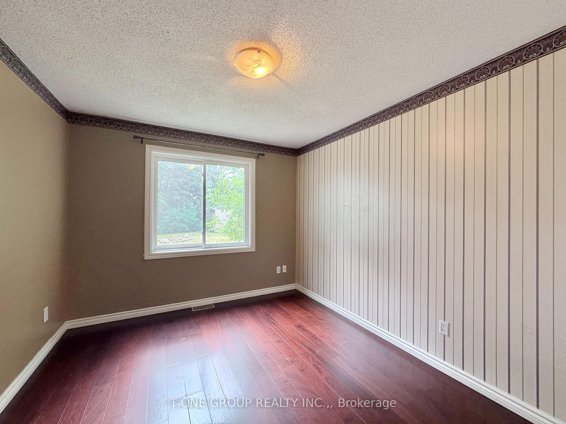 Photo 17 of 202 Cox Mill Road, Barrie, Painswick North — HOMEH