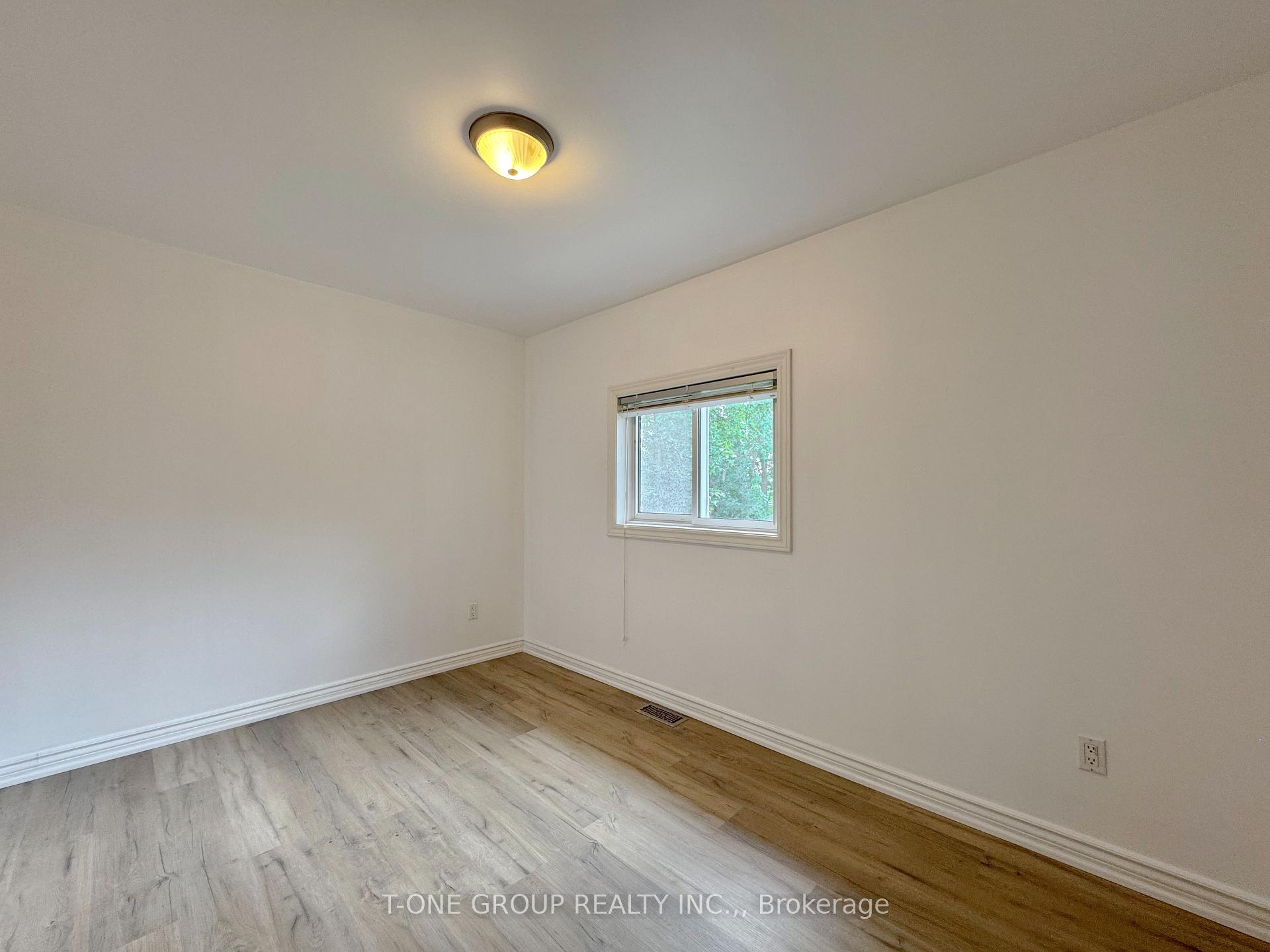 Photo 21 of 202 Cox Mill Road, Barrie, Painswick North — HOMEH
