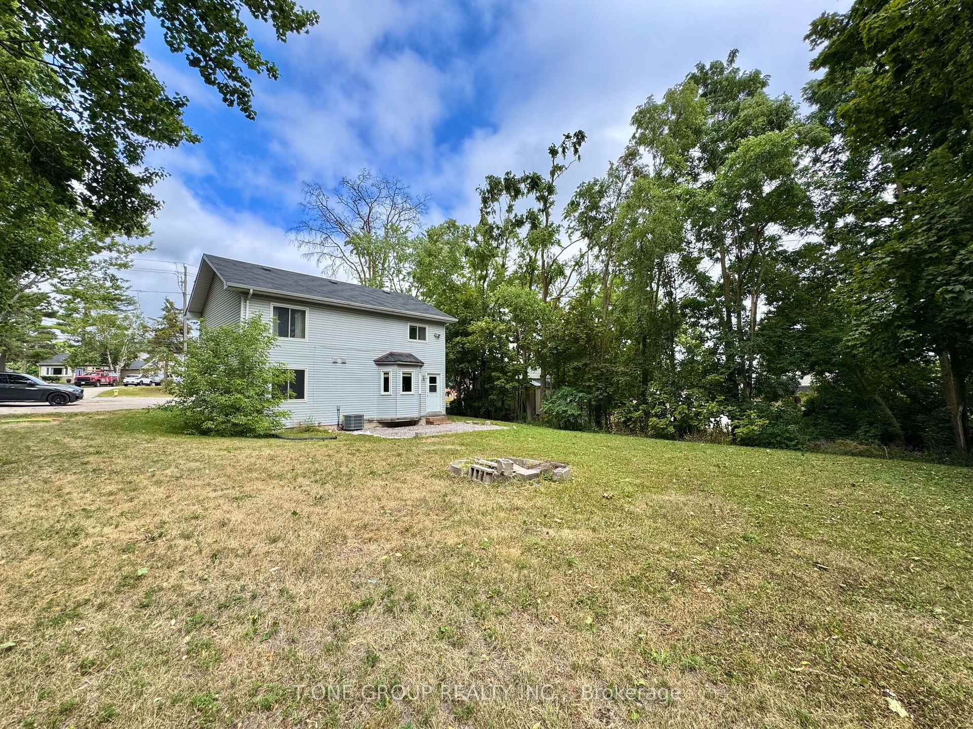 Photo 32 of 202 Cox Mill Road, Barrie, Painswick North — HOMEH