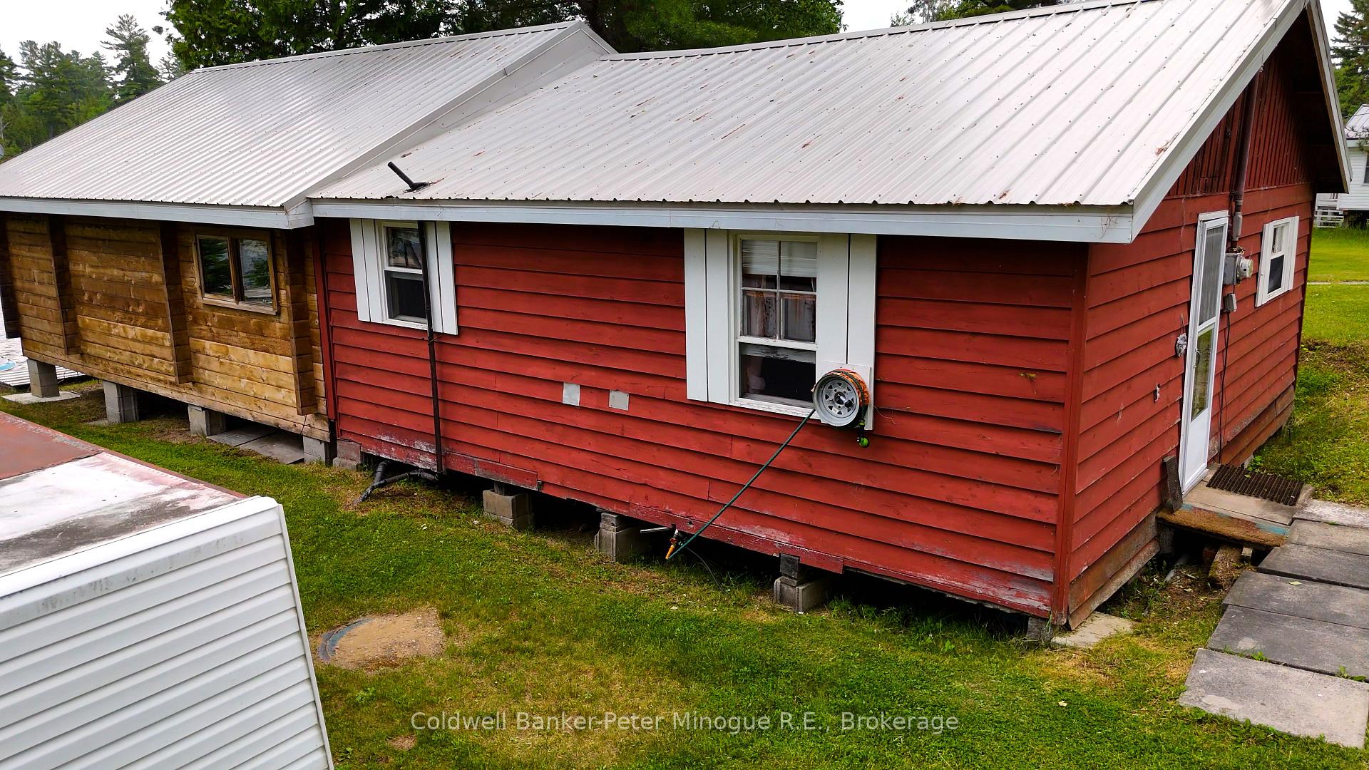 Photo 35 of 37 Red Cedar Road, Temagami — HOMEH