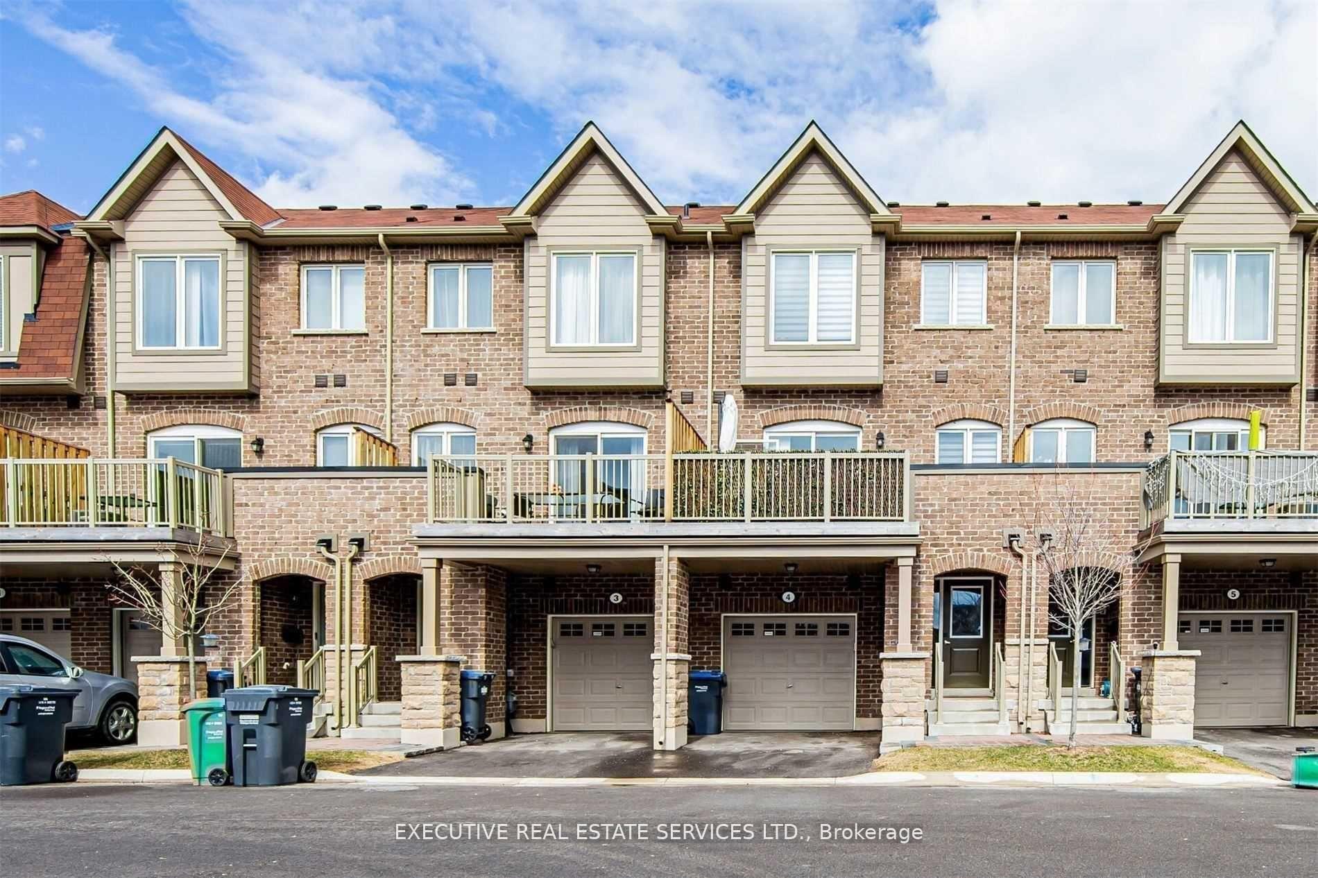 Front of Unit 4, LOWER-50 Edinburgh Drive
