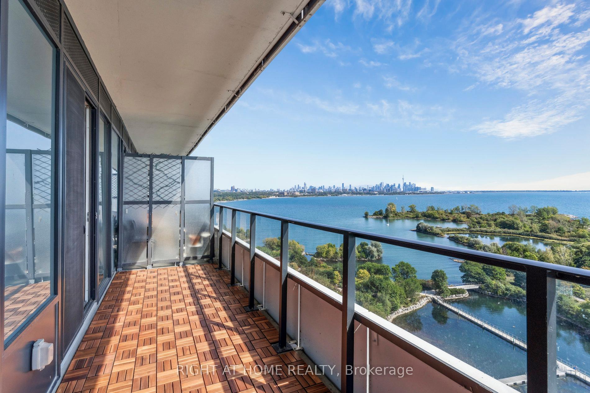 Front of Unit 1409, 20 Shore Breeze Drive