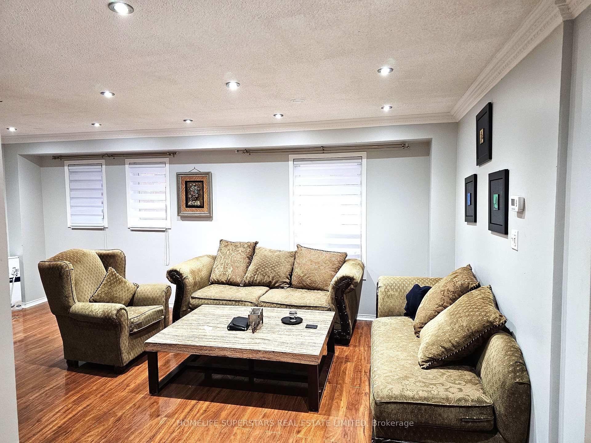 Photo 8 of 64 Mccrimmon Drive, Brampton, Fletcher's Meadow — HOMEH