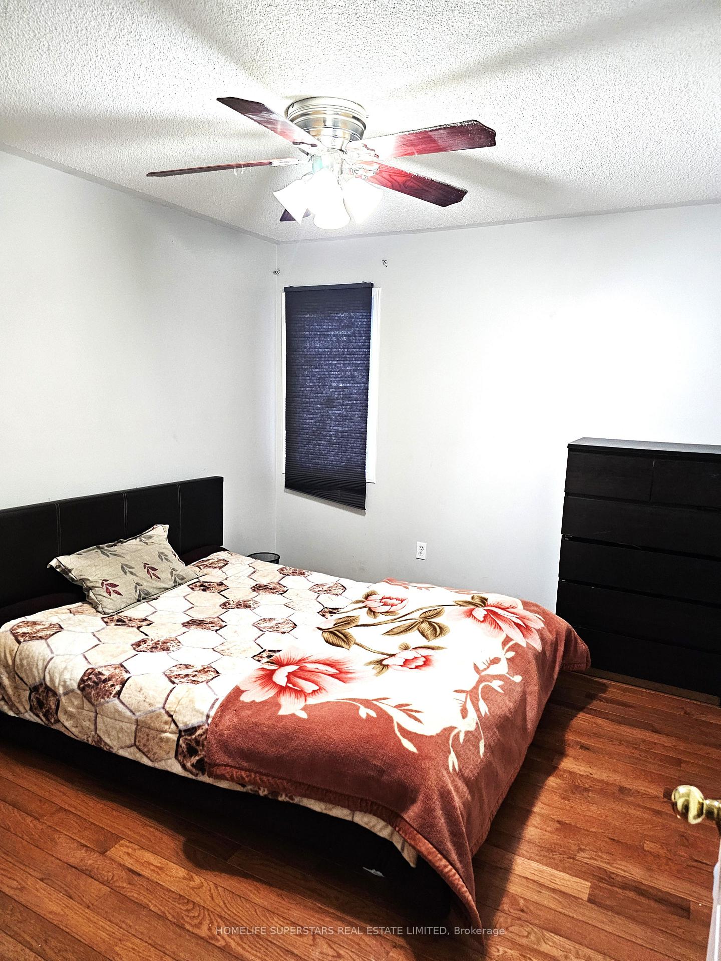 Photo 12 of 64 Mccrimmon Drive, Brampton, Fletcher's Meadow — HOMEH