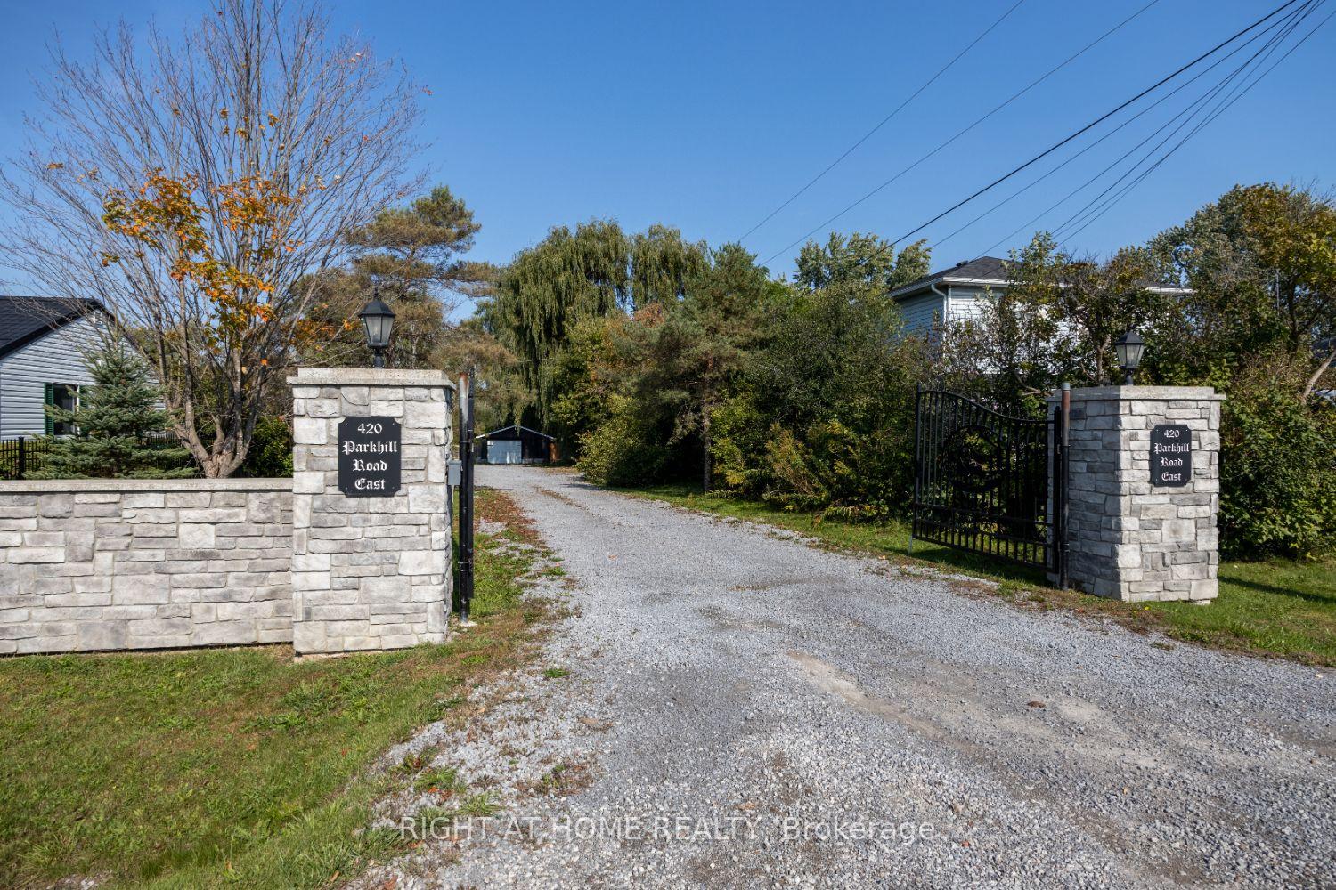 Photo 5 of 420 Parkhill Road E, Douro-Dummer — HOMEH