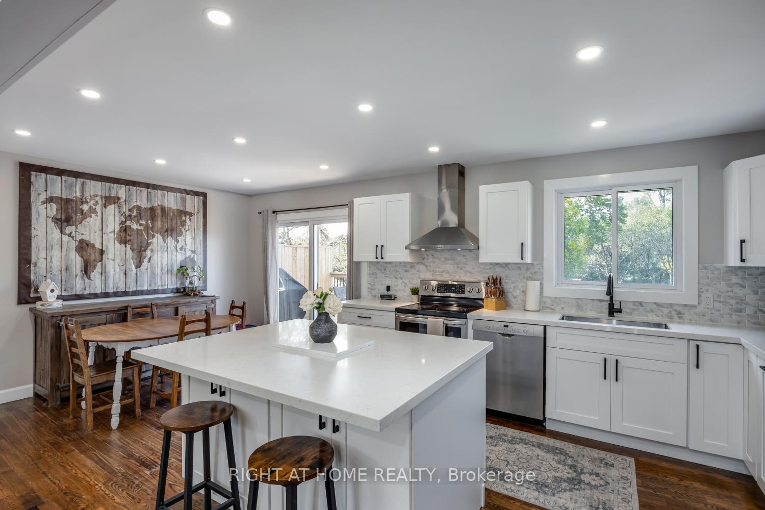 Photo 20 of 420 Parkhill Road E, Douro-Dummer — HOMEH