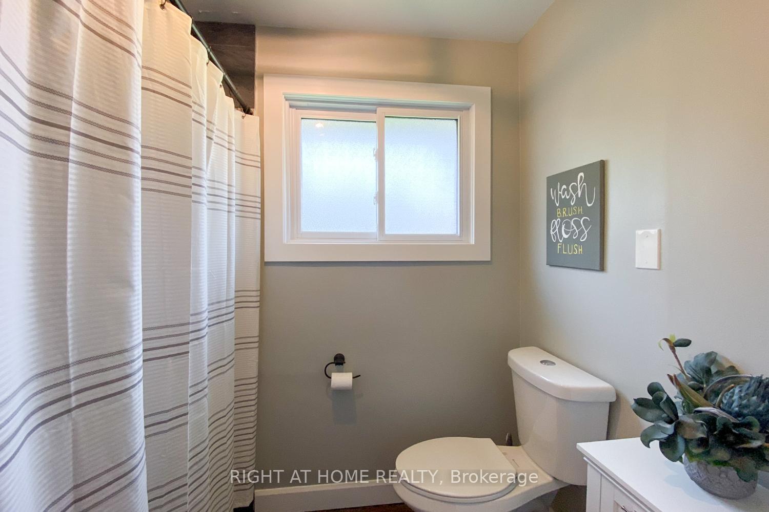 Photo 28 of 420 Parkhill Road E, Douro-Dummer — HOMEH
