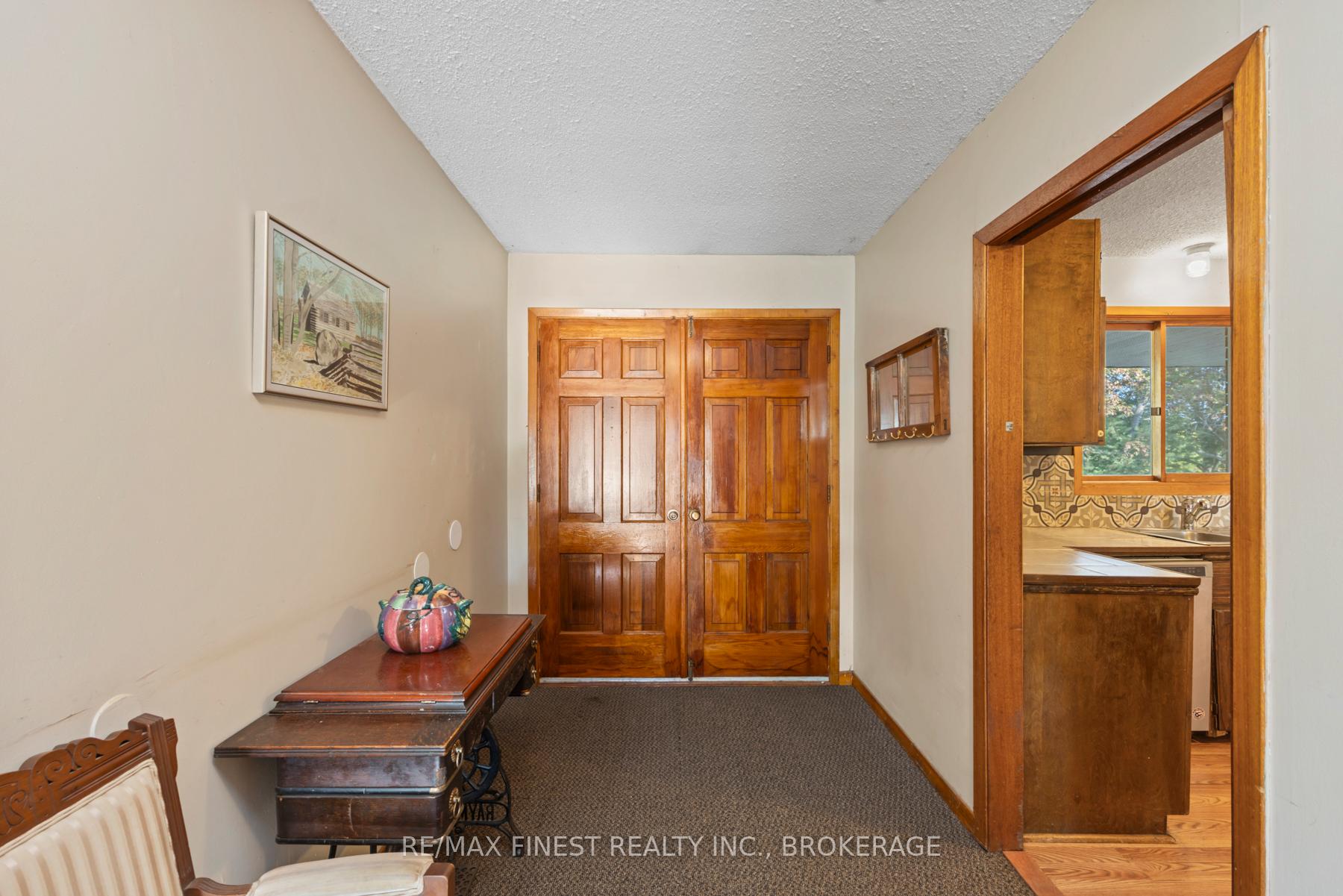 Photo 7 of 4236 Pine Ridge Drive, Frontenac, Frontenac South — HOMEH