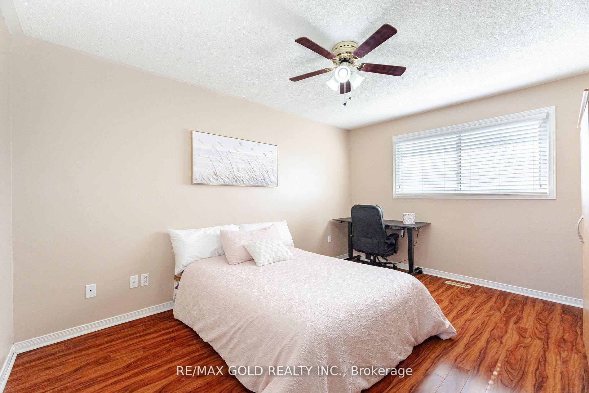 Photo 18 of 26 Mossbank Drive, Brampton, Fletcher's Creek South — HOMEH