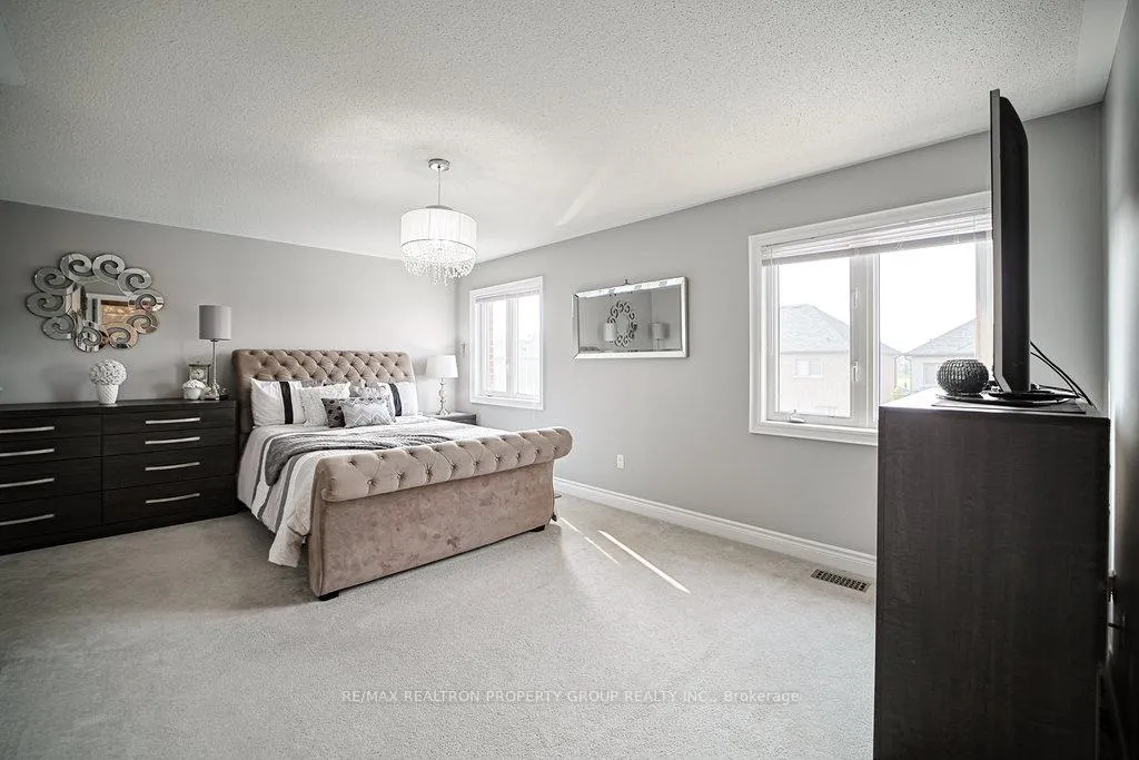 Photo 20 of 14 Gomme Avenue, Clarington, Newcastle — HOMEH