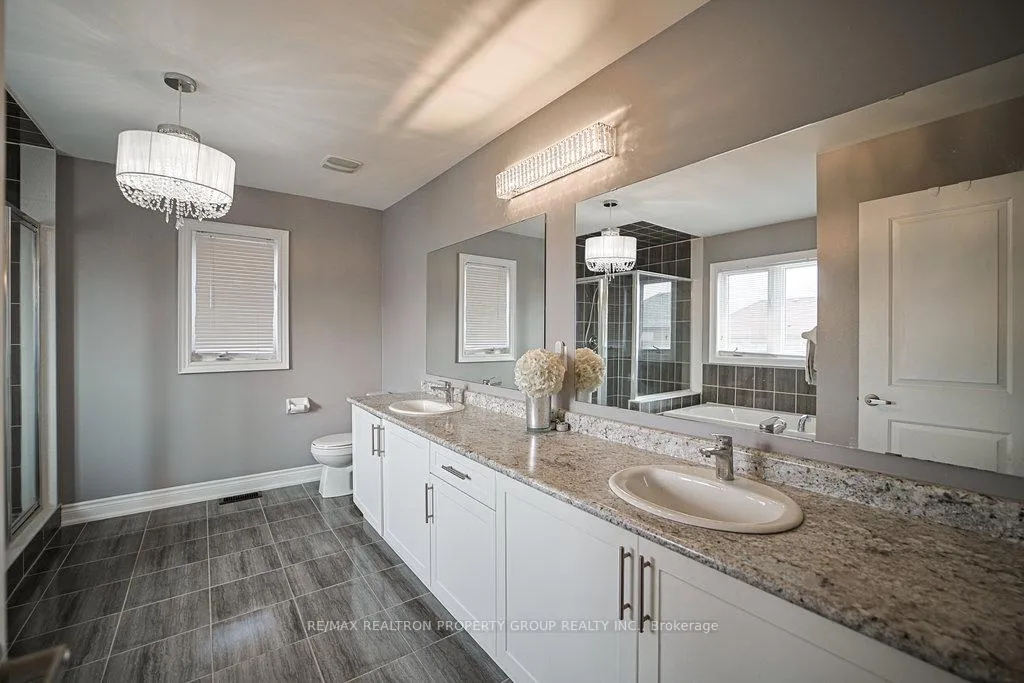 Photo 22 of 14 Gomme Avenue, Clarington, Newcastle — HOMEH