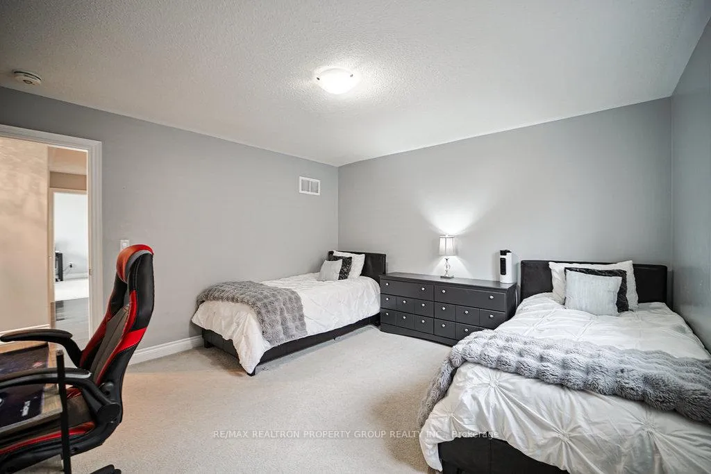 Photo 26 of 14 Gomme Avenue, Clarington, Newcastle — HOMEH