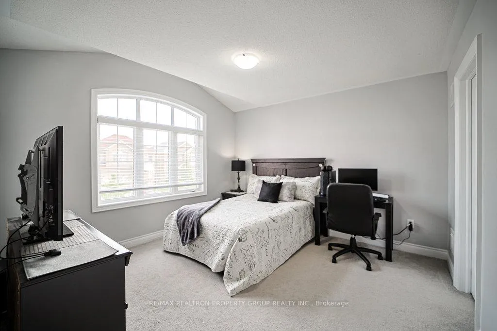 Photo 27 of 14 Gomme Avenue, Clarington, Newcastle — HOMEH