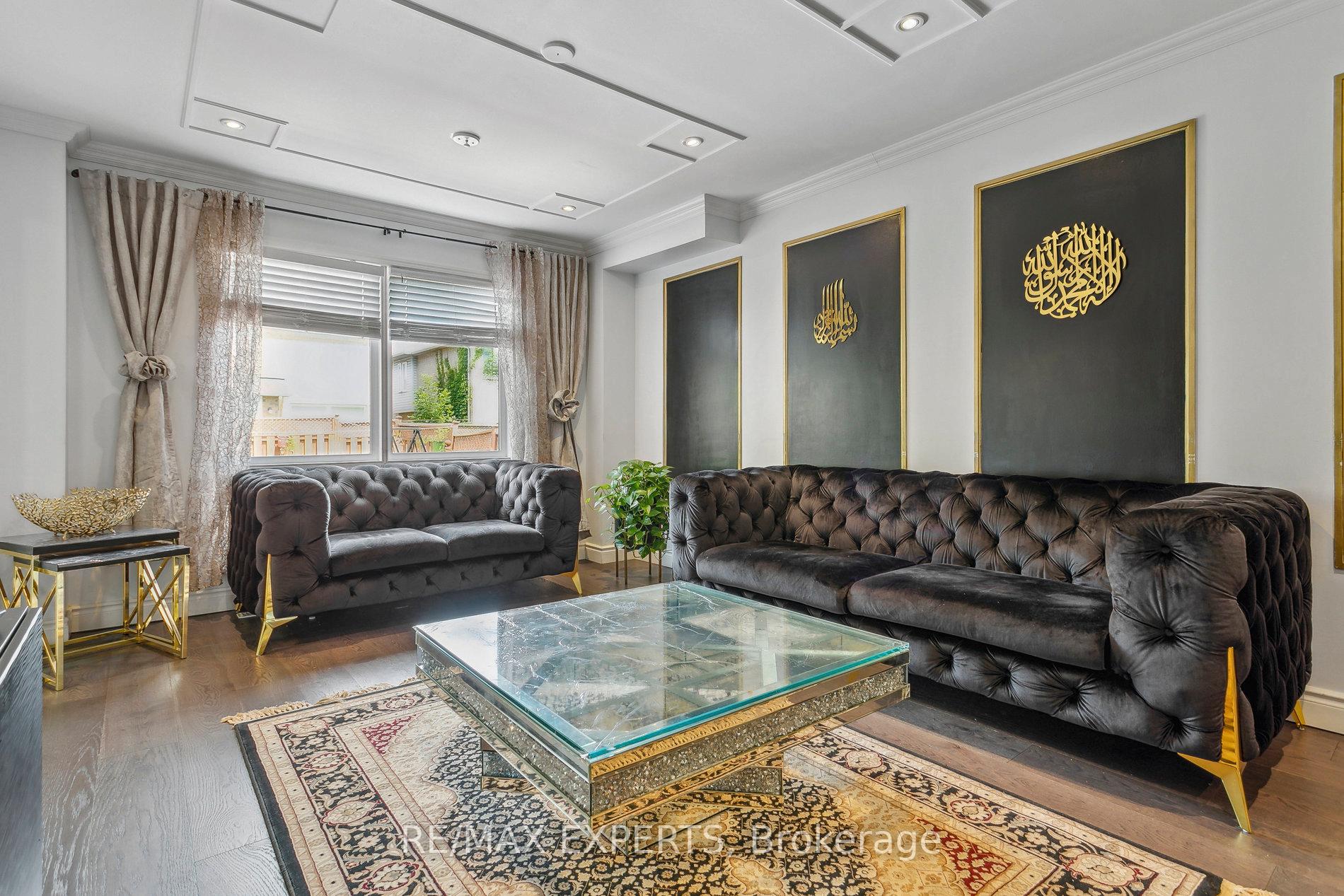 Photo 14 of 29 Narrow Valley Crescent, Brampton, Sandringham-Wellington — HOMEH