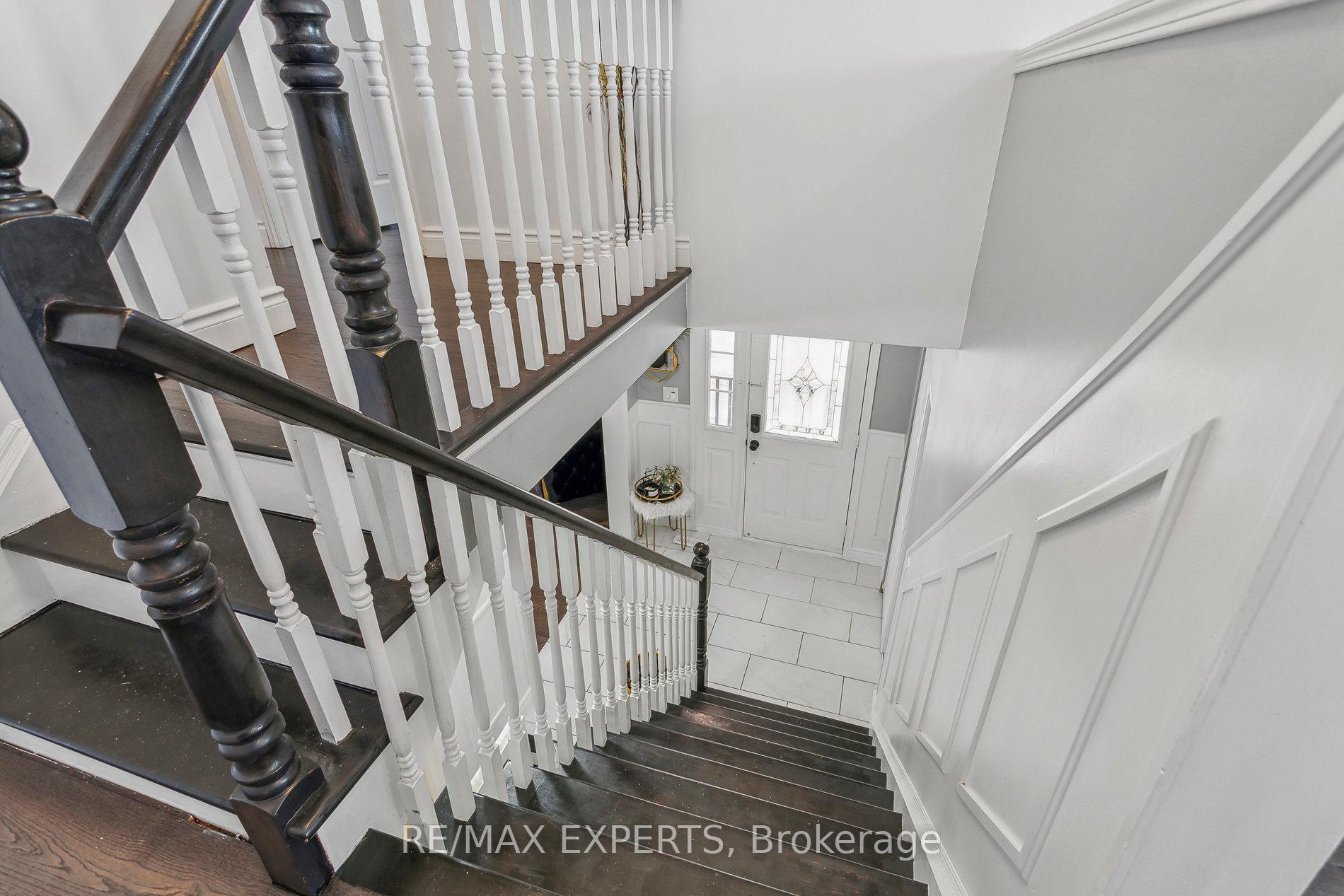 Photo 28 of 29 Narrow Valley Crescent, Brampton, Sandringham-Wellington — HOMEH