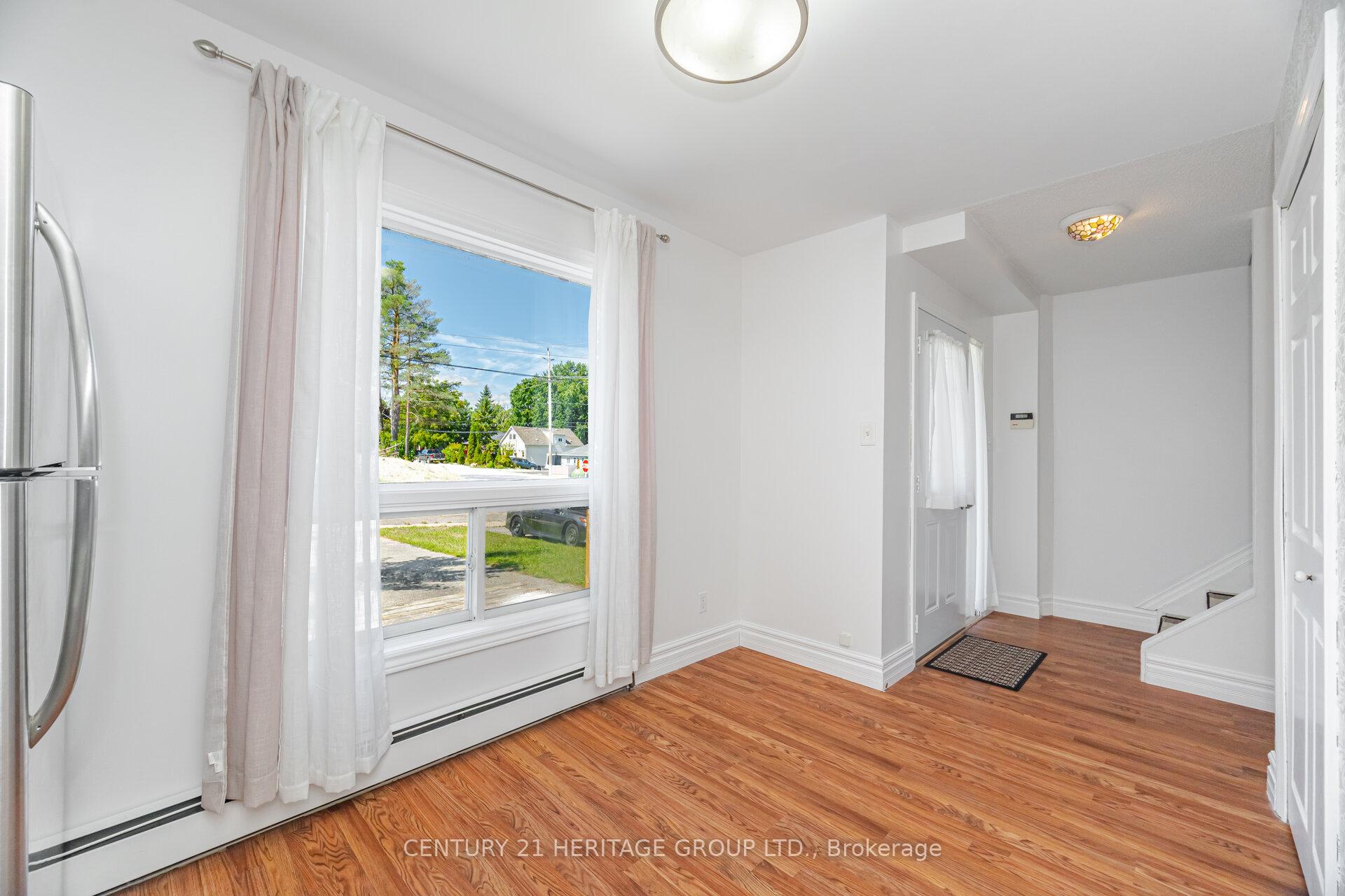 Photo 12 of 72 Osborn Street, Essa, Angus — HOMEH