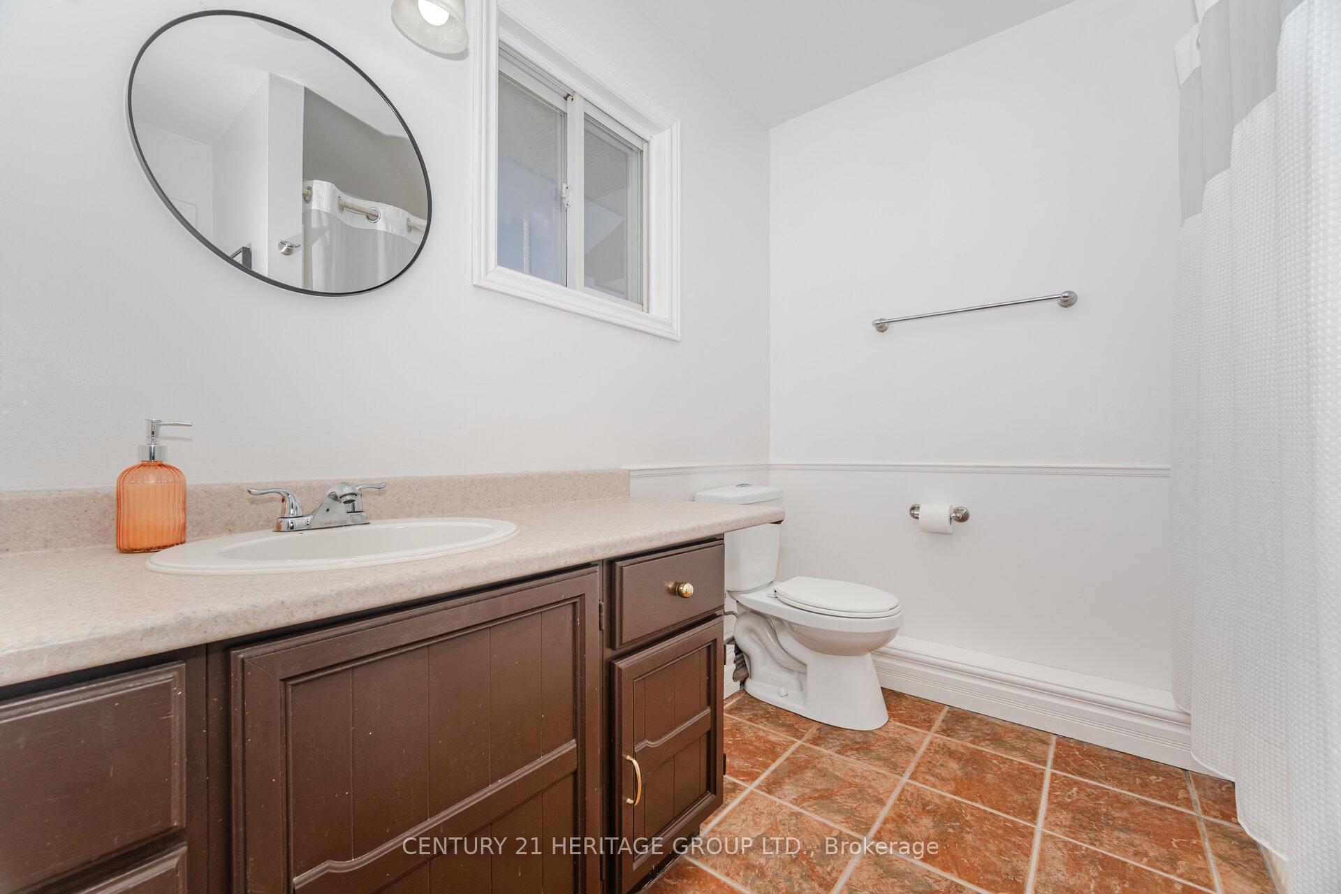 Photo 21 of 72 Osborn Street, Essa, Angus — HOMEH