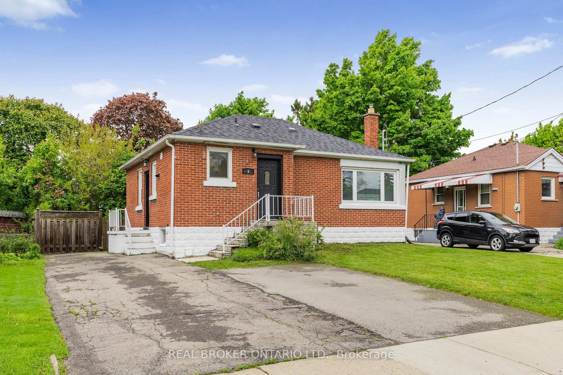 Photo 4 of 6 West 4th Street, Hamilton, Bonnington — HOMEH