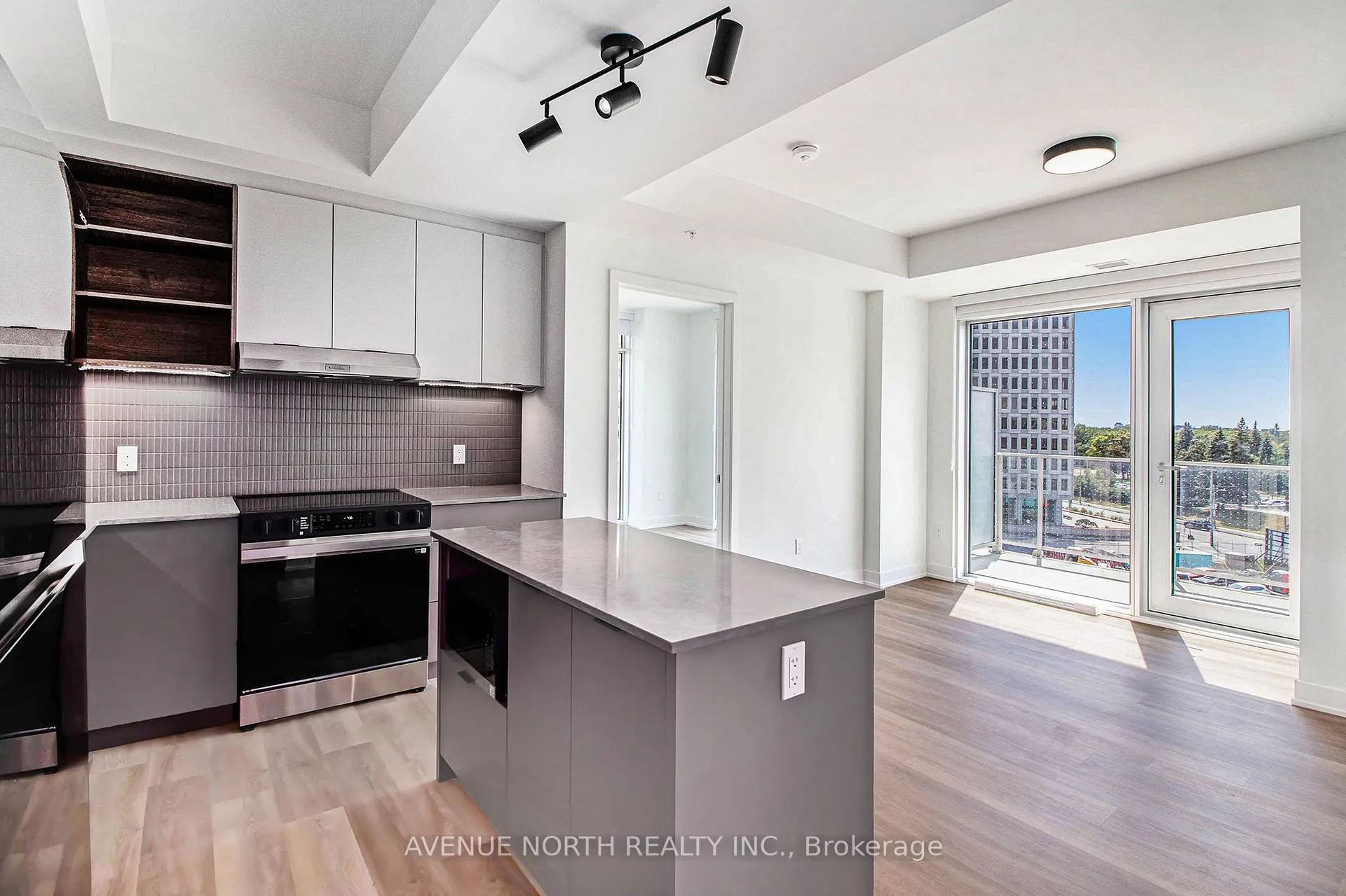Photo 12 of Unit 705, 280 Montgomery Street, Ottawa, Vanier — HOMEH