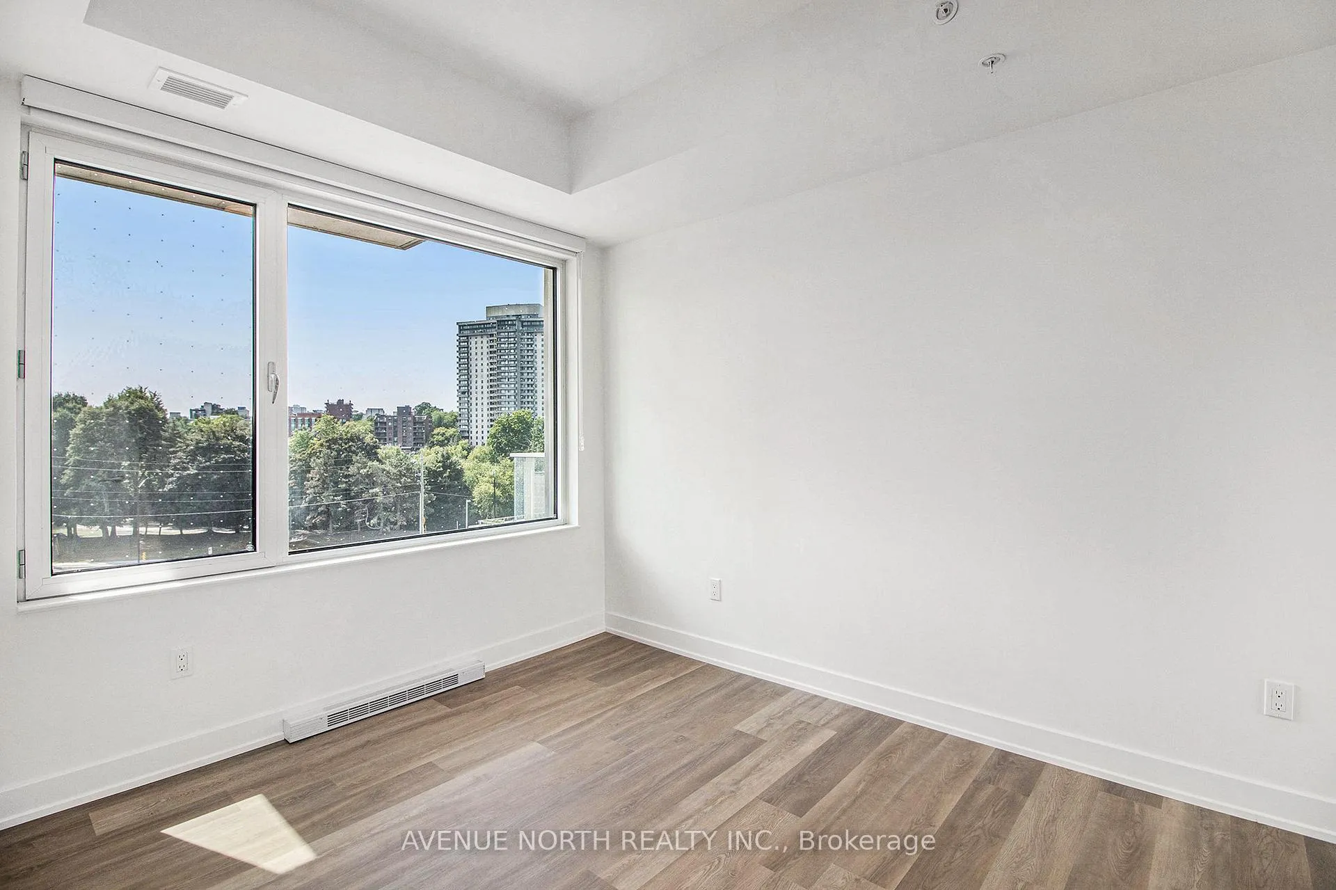 Photo 15 of Unit 705, 280 Montgomery Street, Ottawa, Vanier — HOMEH