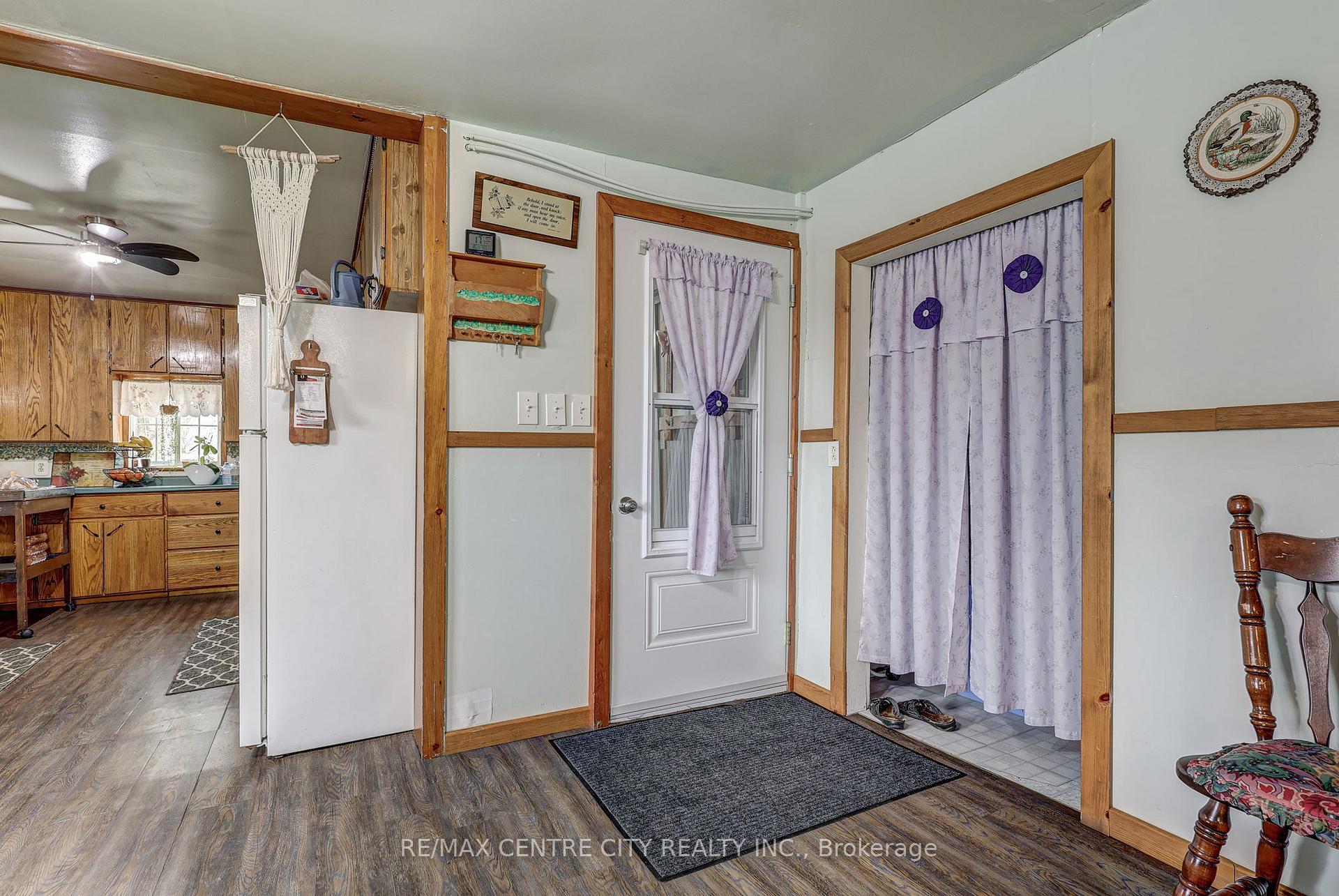 Photo 5 of 5974 Imperial Road, Malahide, Rural Malahide — HOMEH