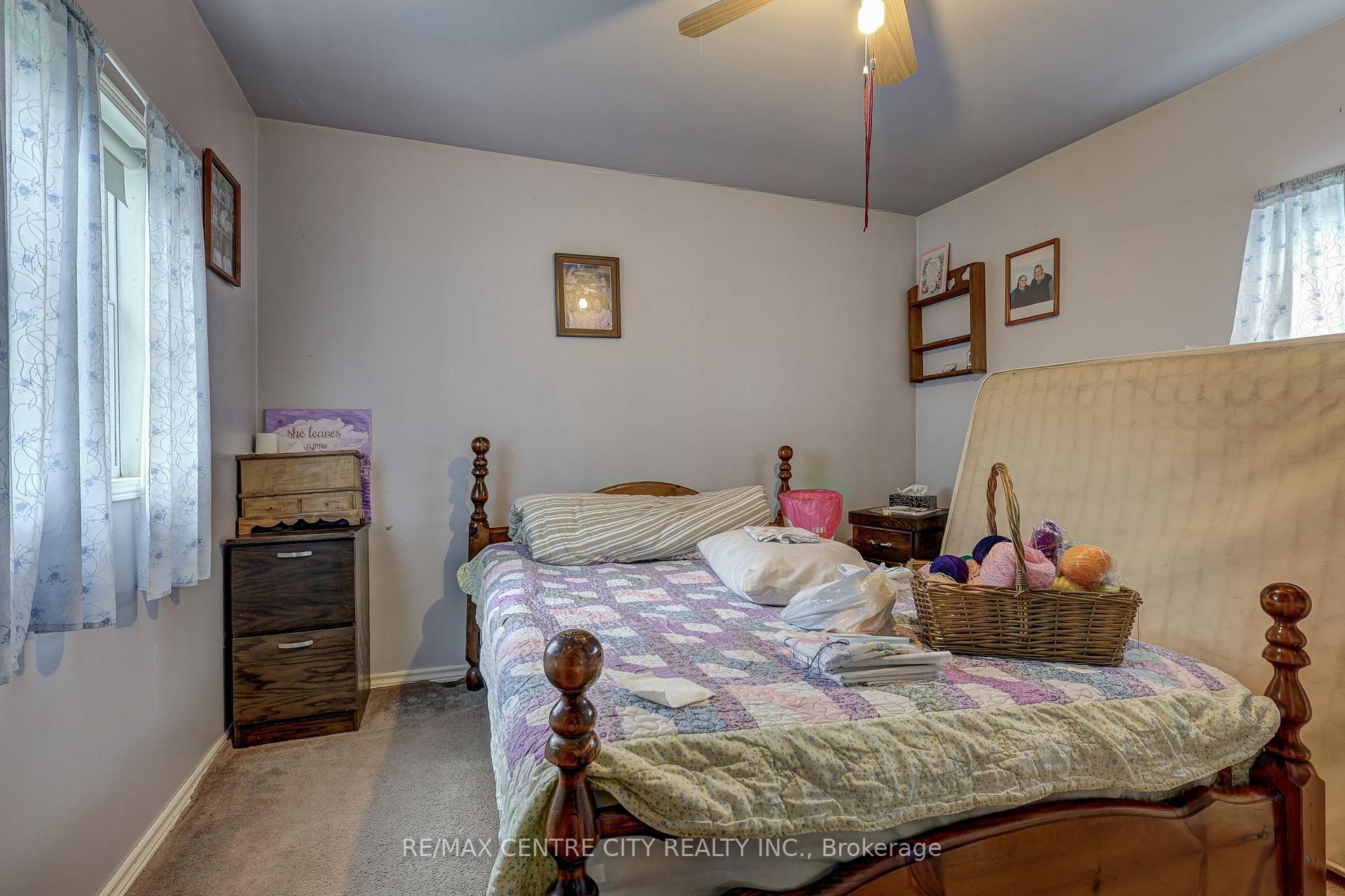 Photo 16 of 5974 Imperial Road, Malahide, Rural Malahide — HOMEH