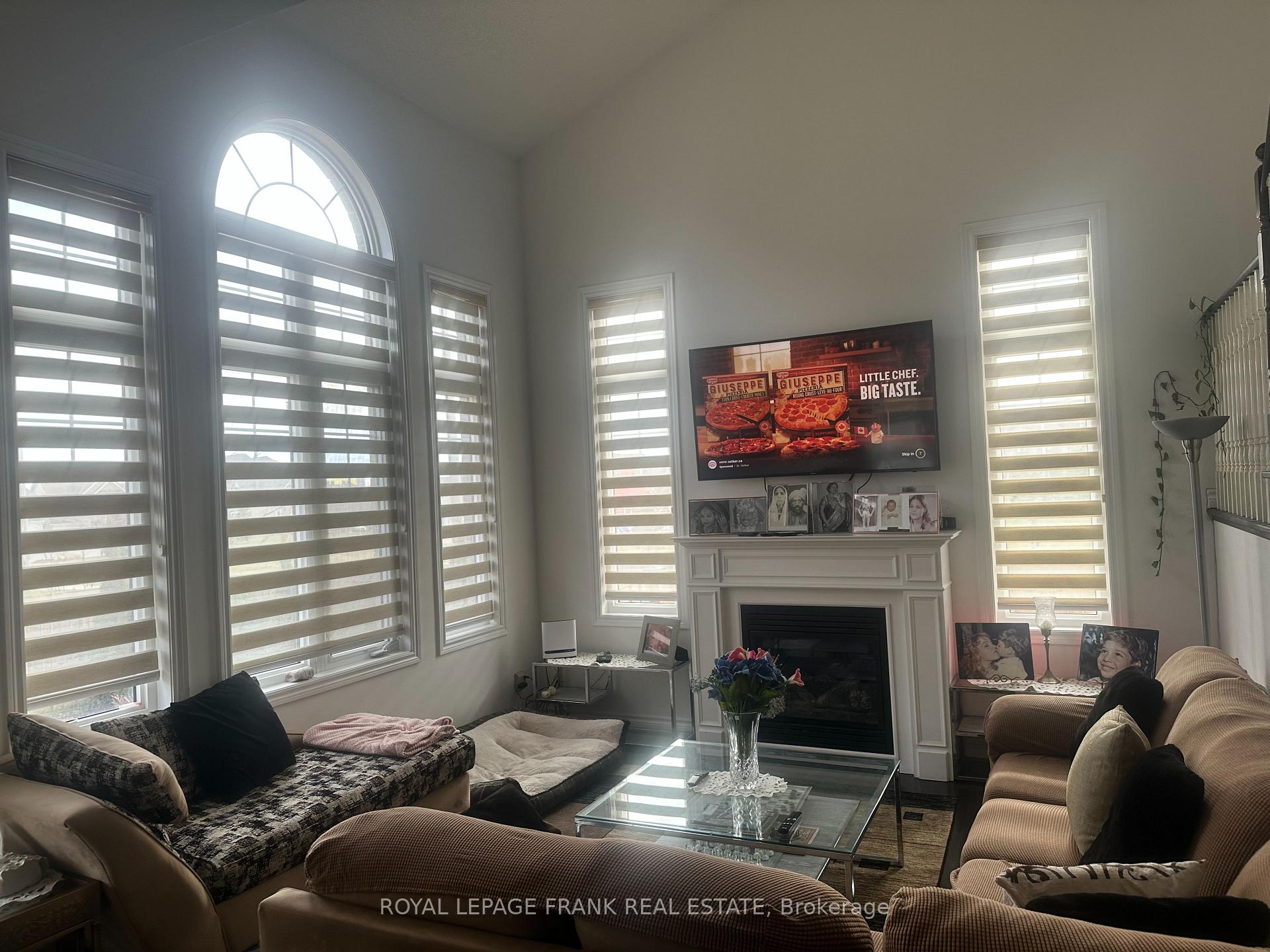 Photo 4 of Unit Main & Upper, 130 Sumersford Drive, Clarington, Bowmanville — HOMEH