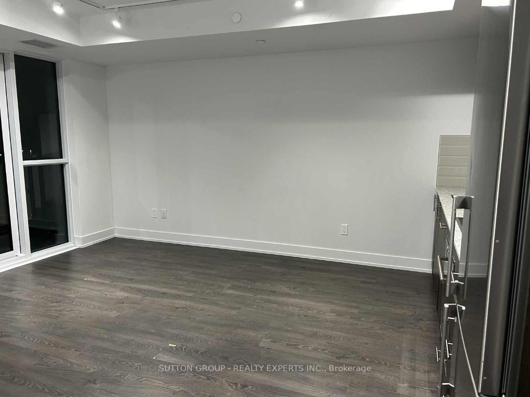 Photo 13 of Unit 520, 2550 Simcoe Street N, Oshawa, Windfields — HOMEH