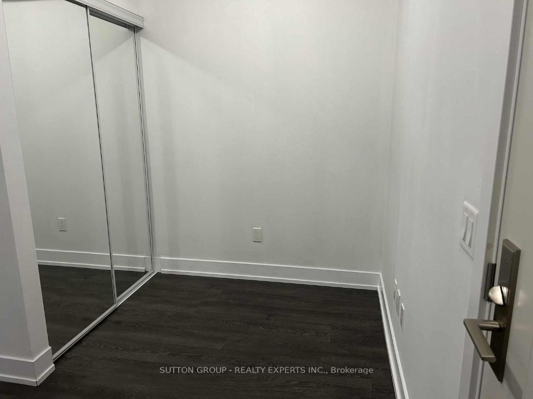 Photo 14 of Unit 520, 2550 Simcoe Street N, Oshawa, Windfields — HOMEH