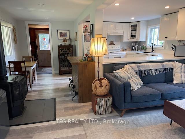 Photo 5 of 1442 Beiers Road, Gravenhurst, Morrison — HOMEH