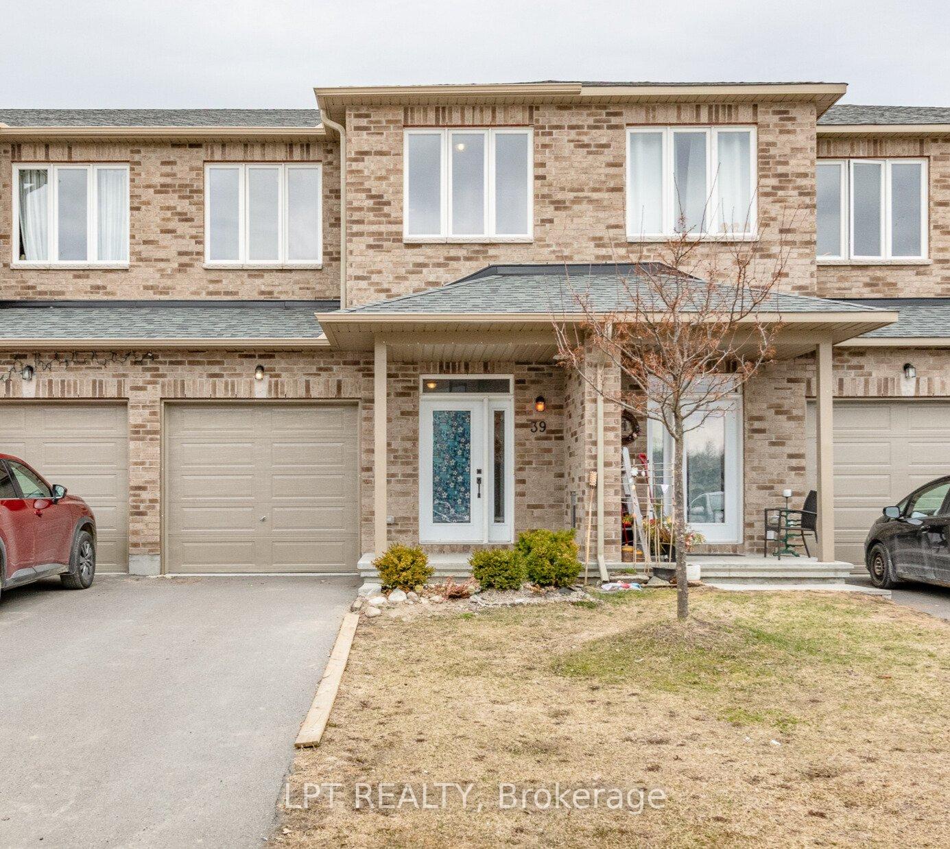 Photo 1 of 39 McPhail Road, Carleton Place — HOMEH