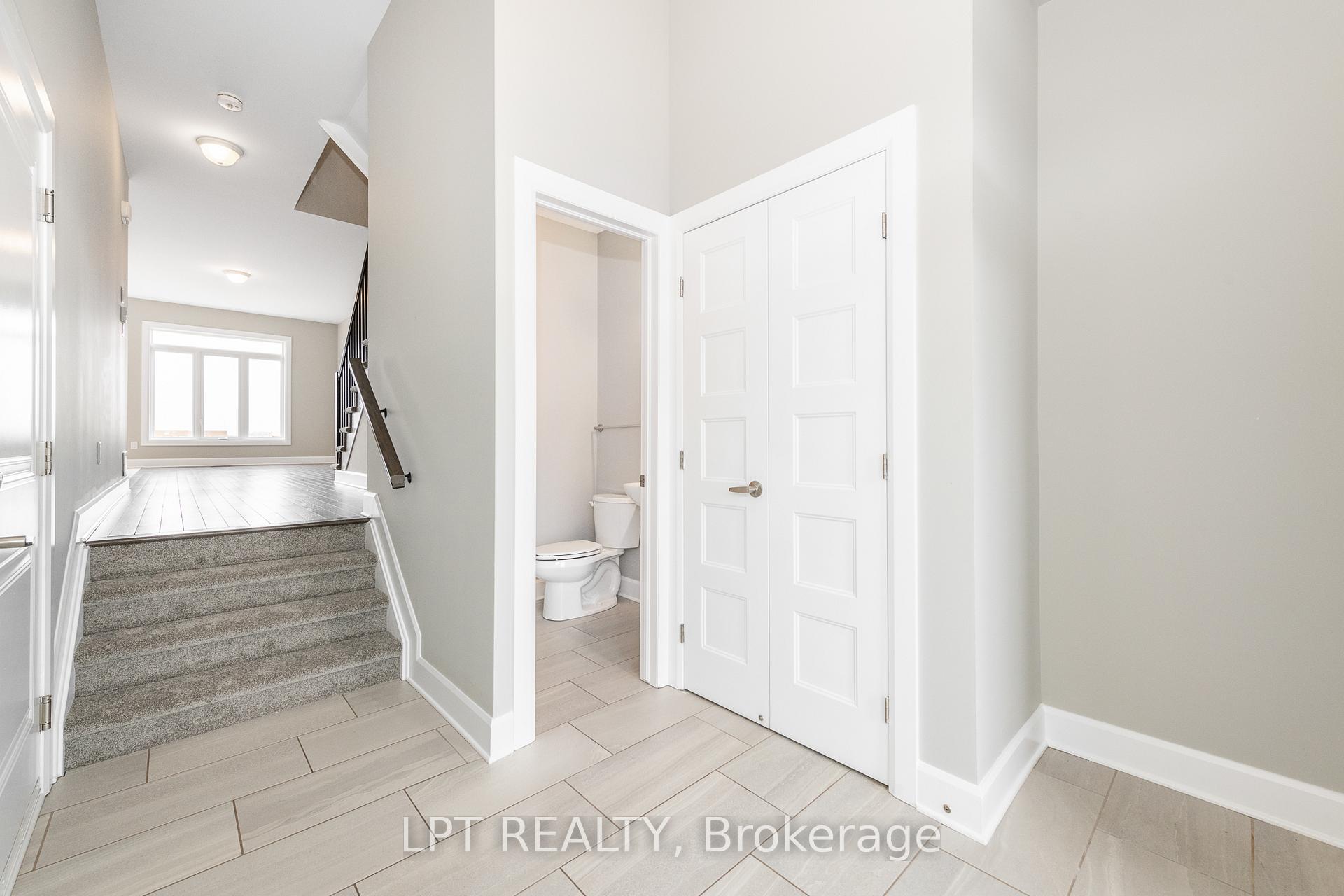 Photo 3 of 39 McPhail Road, Carleton Place — HOMEH