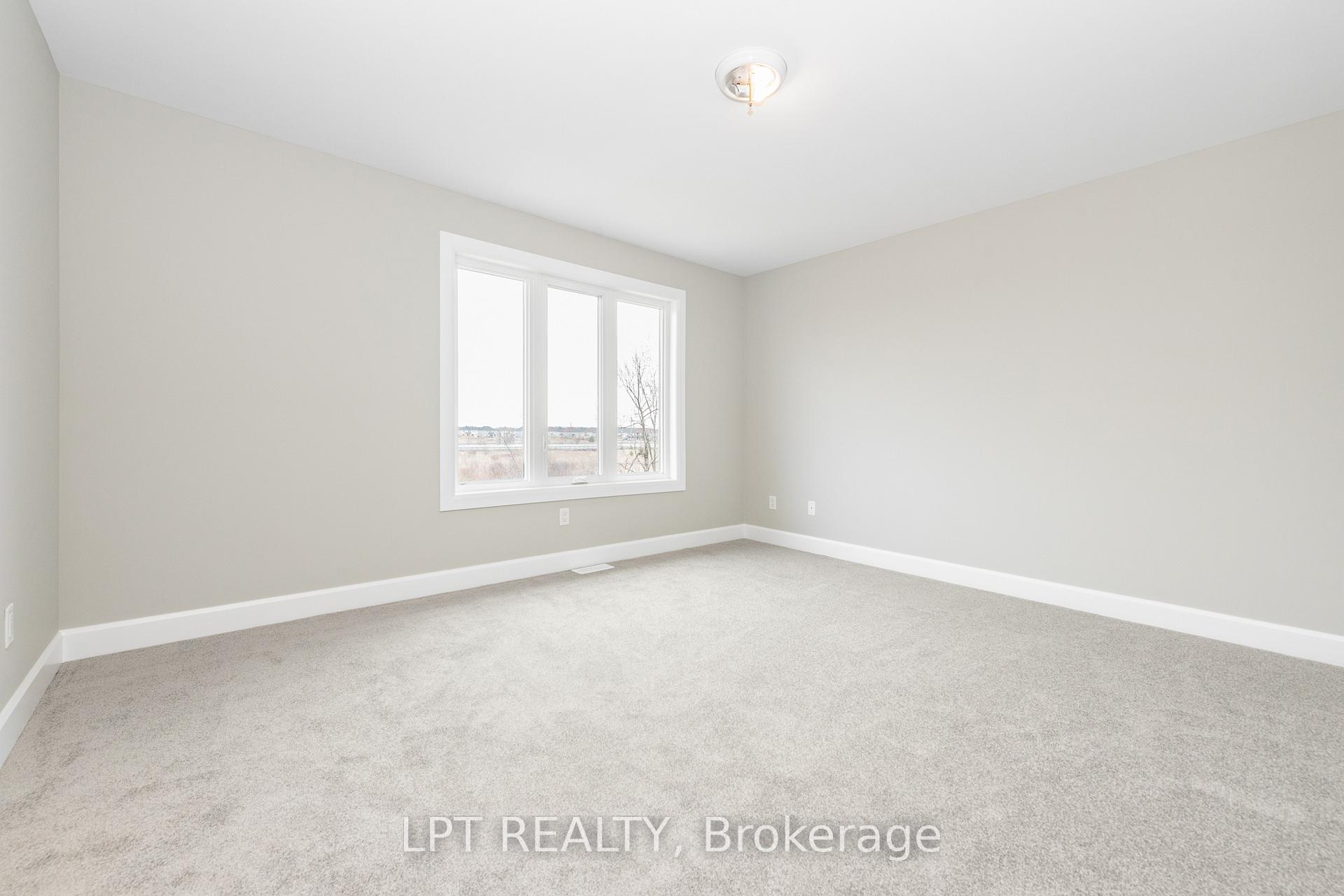 Photo 14 of 39 McPhail Road, Carleton Place — HOMEH
