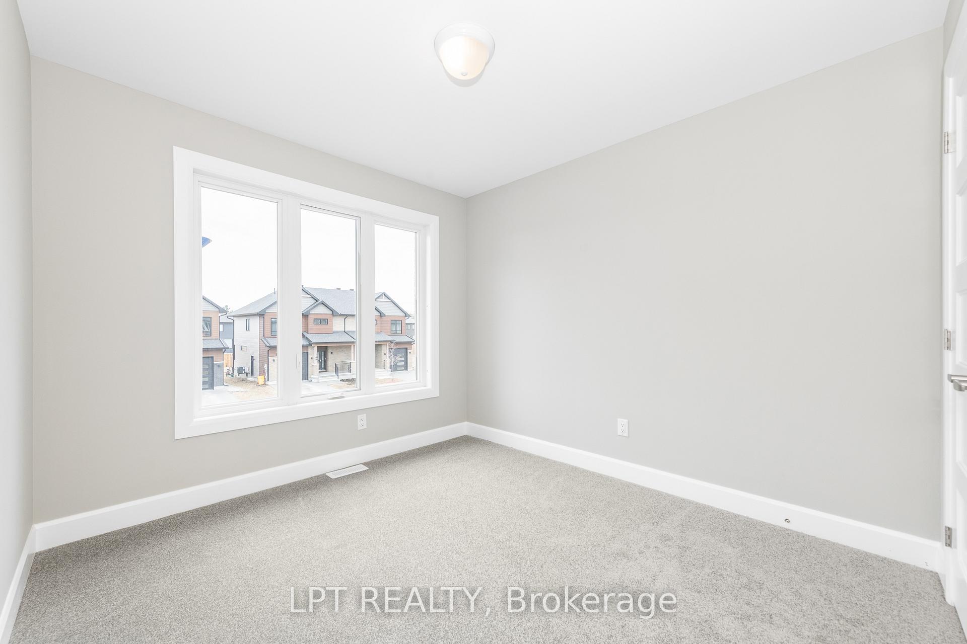 Photo 21 of 39 McPhail Road, Carleton Place — HOMEH