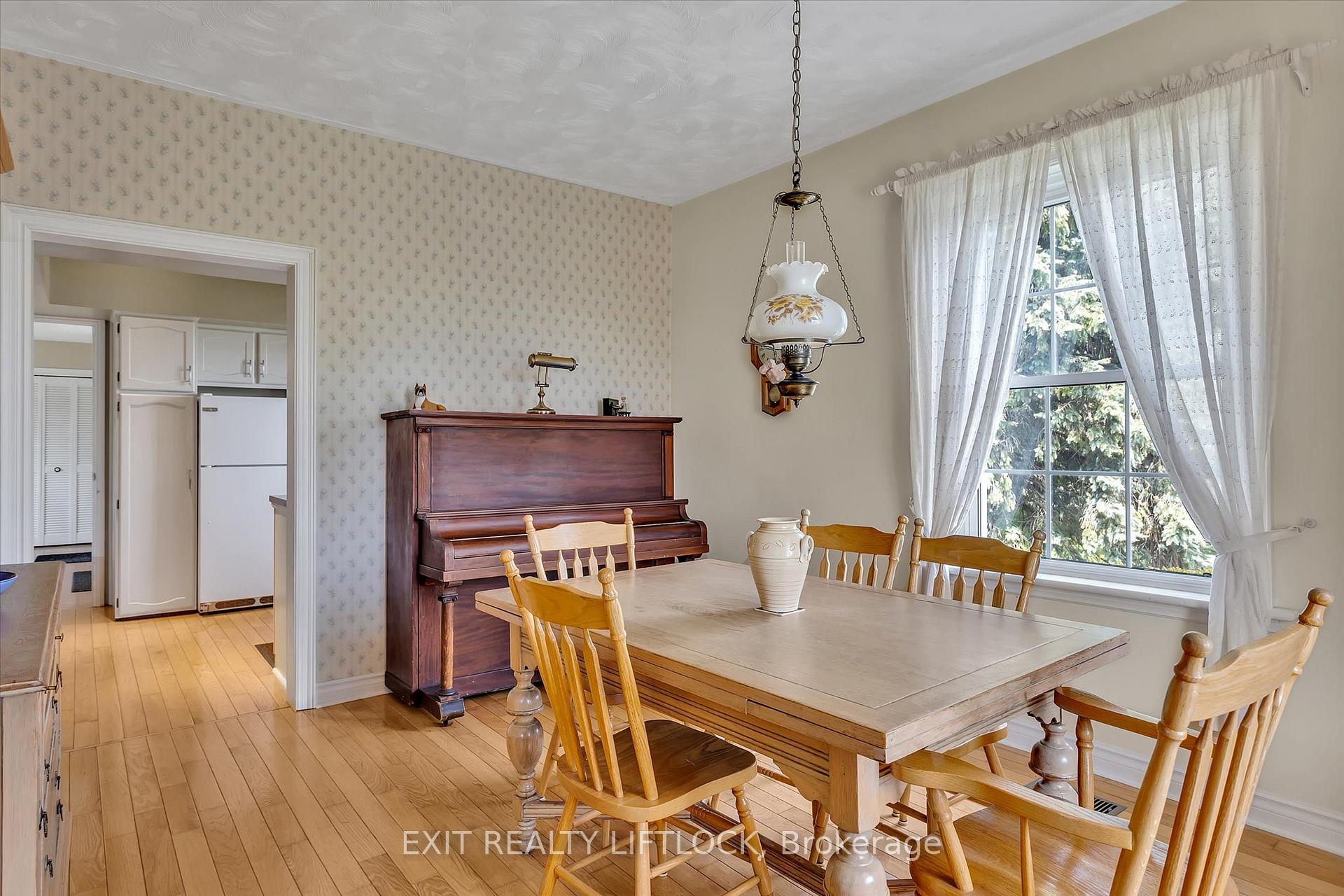 Photo 5 of 1266 Morton Line, Cavan Monaghan, Cavan Twp — HOMEH