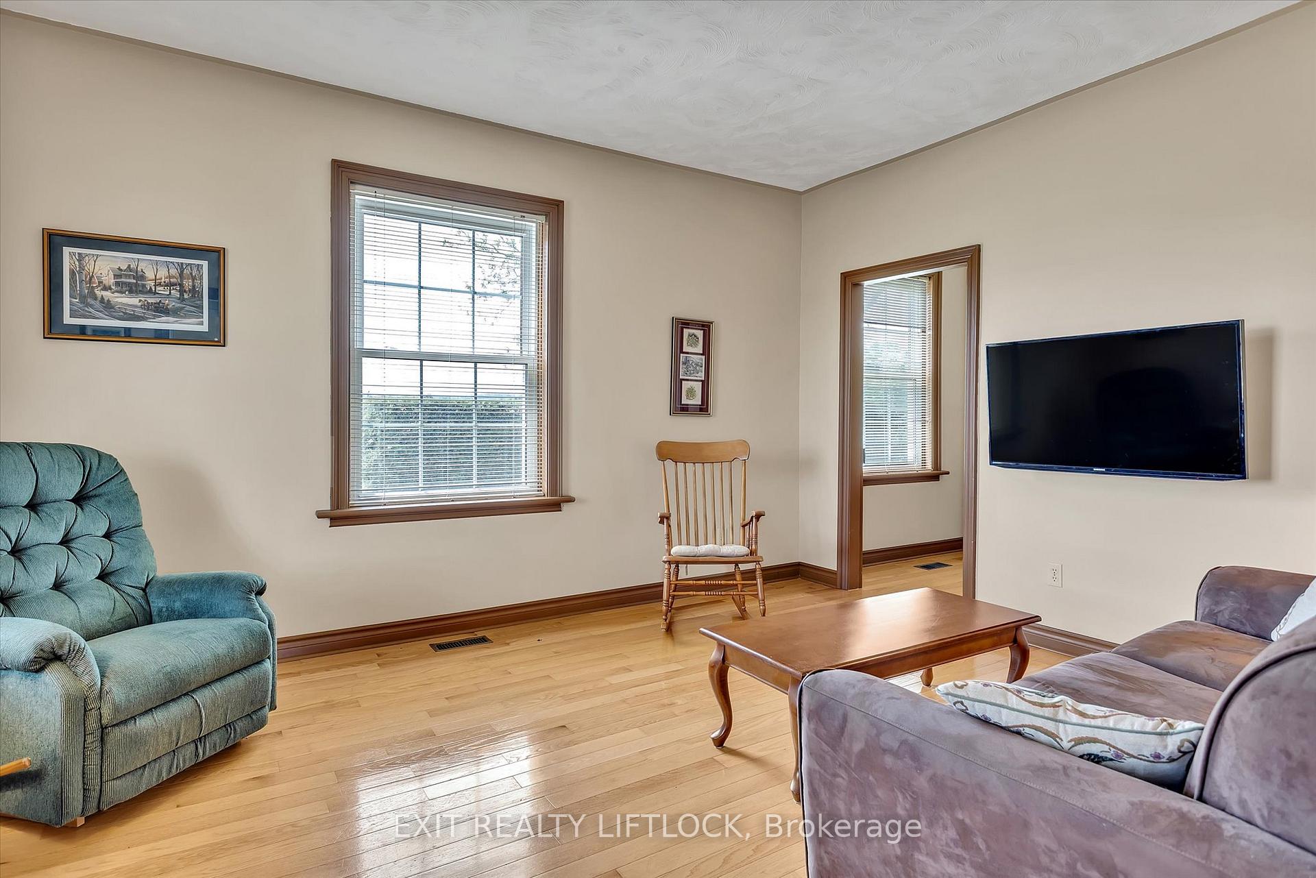Photo 10 of 1266 Morton Line, Cavan Monaghan, Cavan Twp — HOMEH