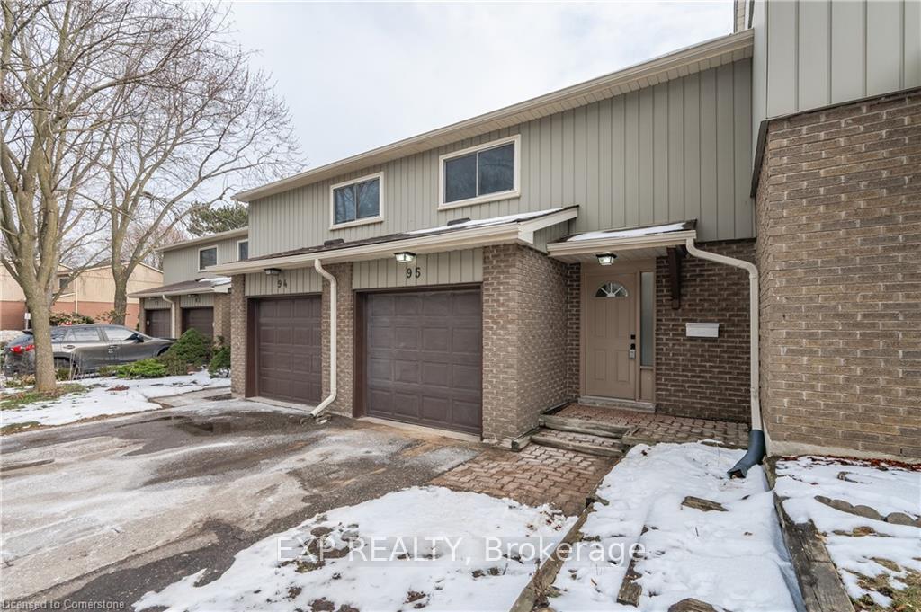 Photo 3 of Unit 95, 51 Paulander Drive, Kitchener — HOMEH