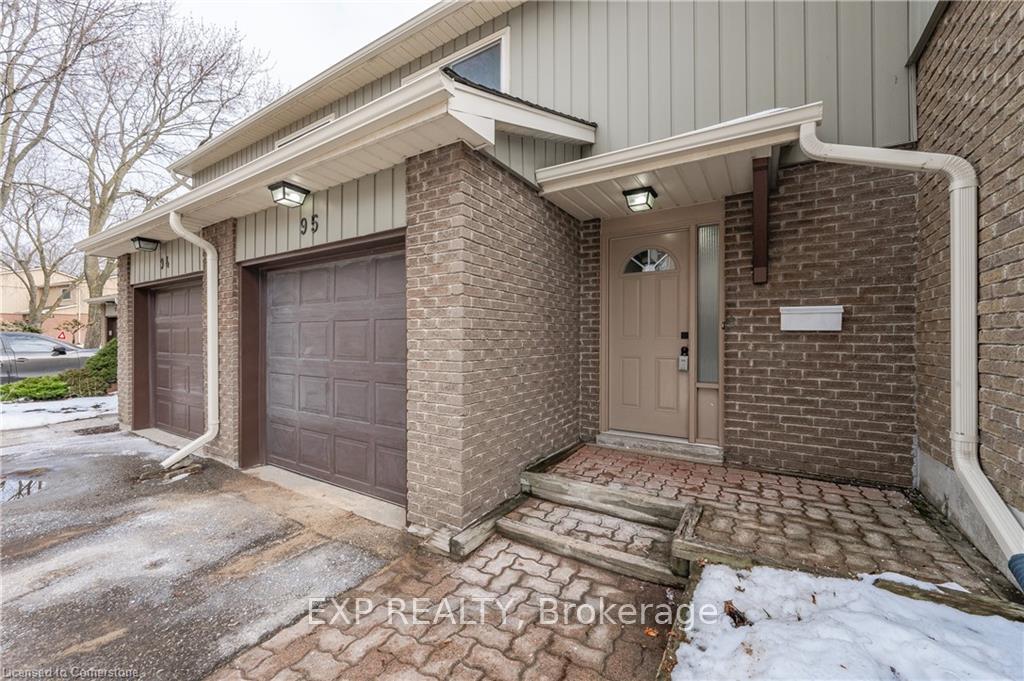 Photo 5 of Unit 95, 51 Paulander Drive, Kitchener — HOMEH