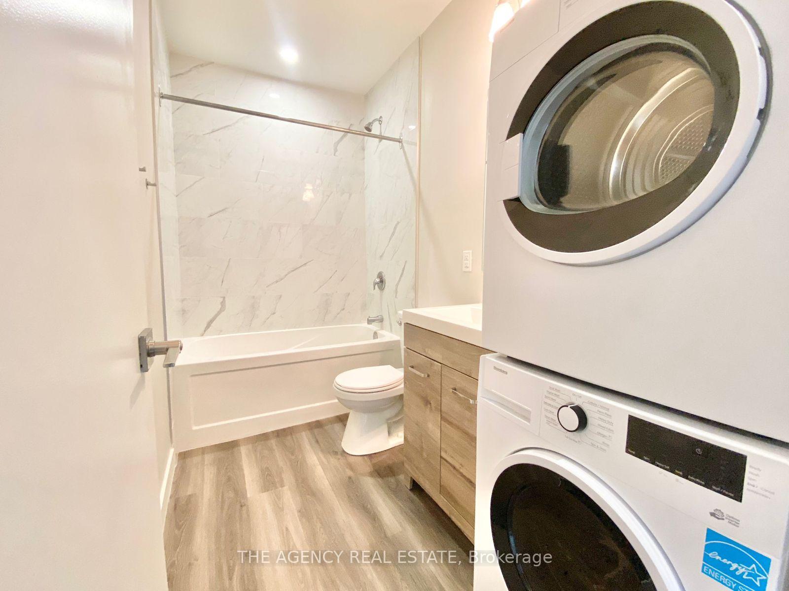 Photo 5 of 983 Barton Street E, Hamilton, Crown Point — HOMEH