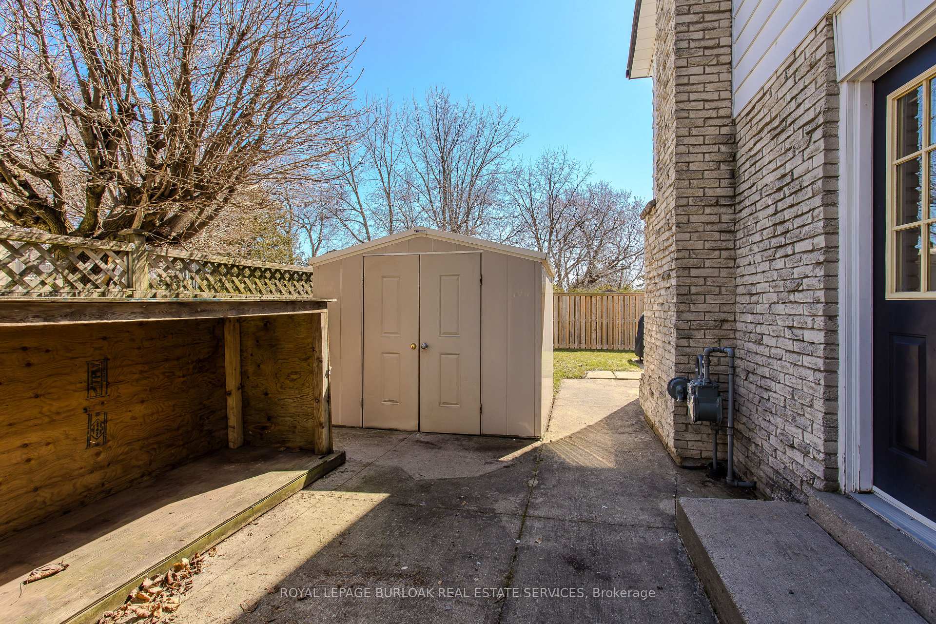 Photo 42 of 21 Cedar Street, Hamilton, Waterdown — HOMEH