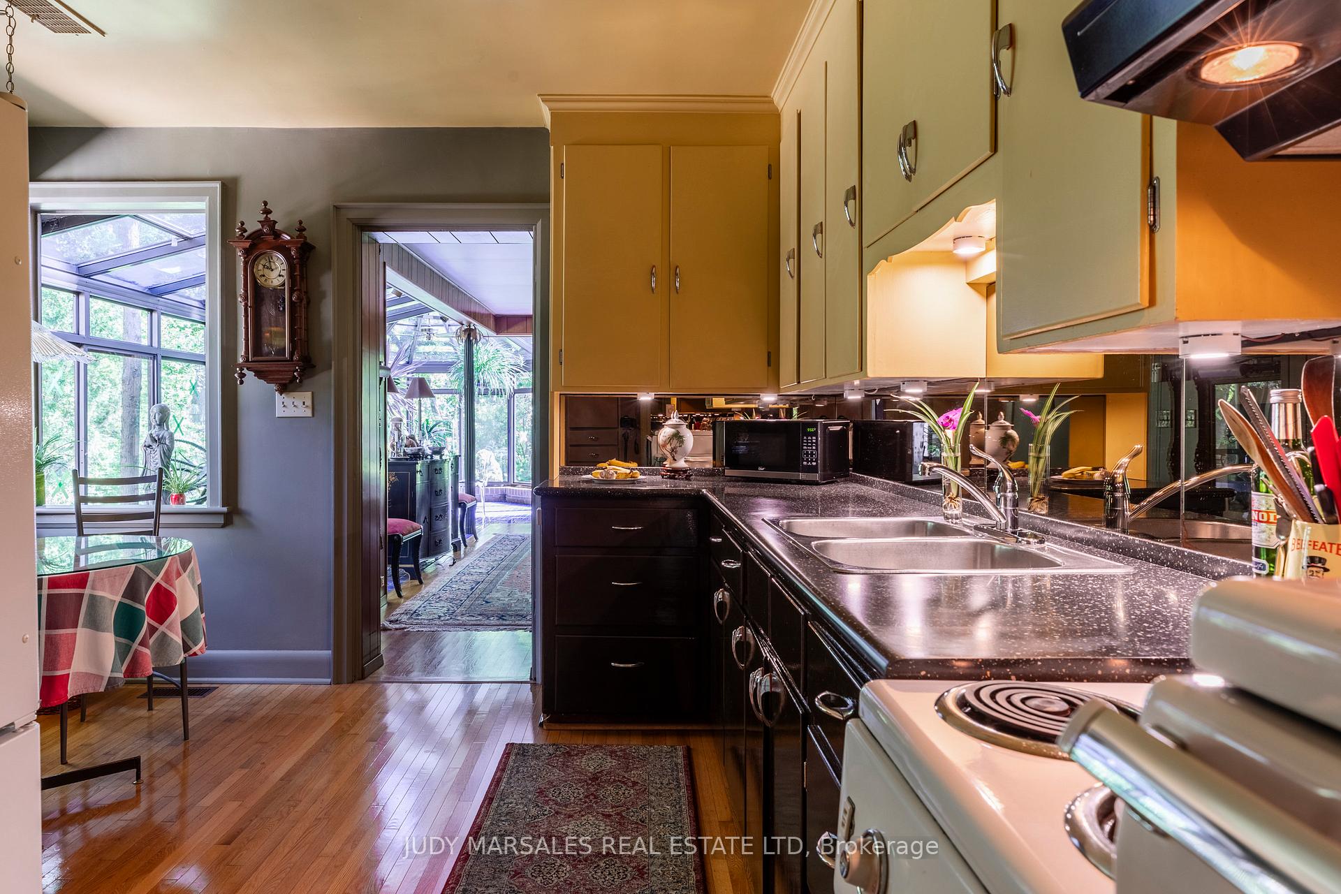 Photo 14 of 24 Binkley Crescent, Hamilton, Ainslie Wood — HOMEH