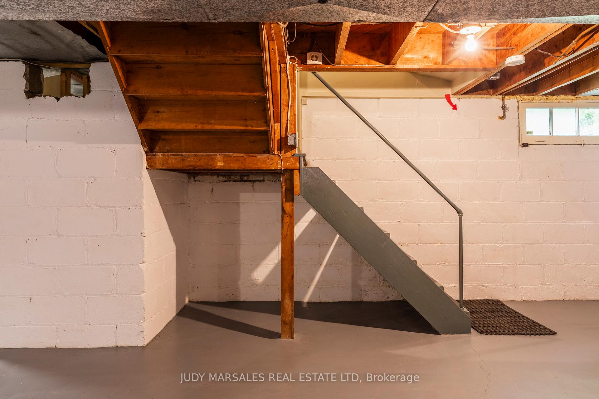 Photo 34 of 24 Binkley Crescent, Hamilton, Ainslie Wood — HOMEH