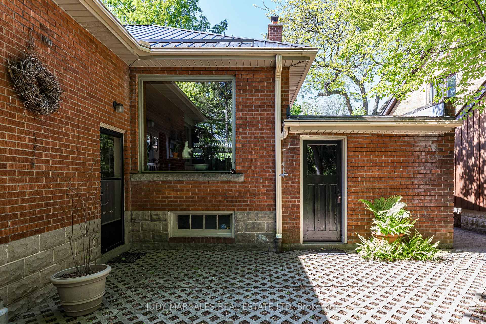 Photo 37 of 24 Binkley Crescent, Hamilton, Ainslie Wood — HOMEH