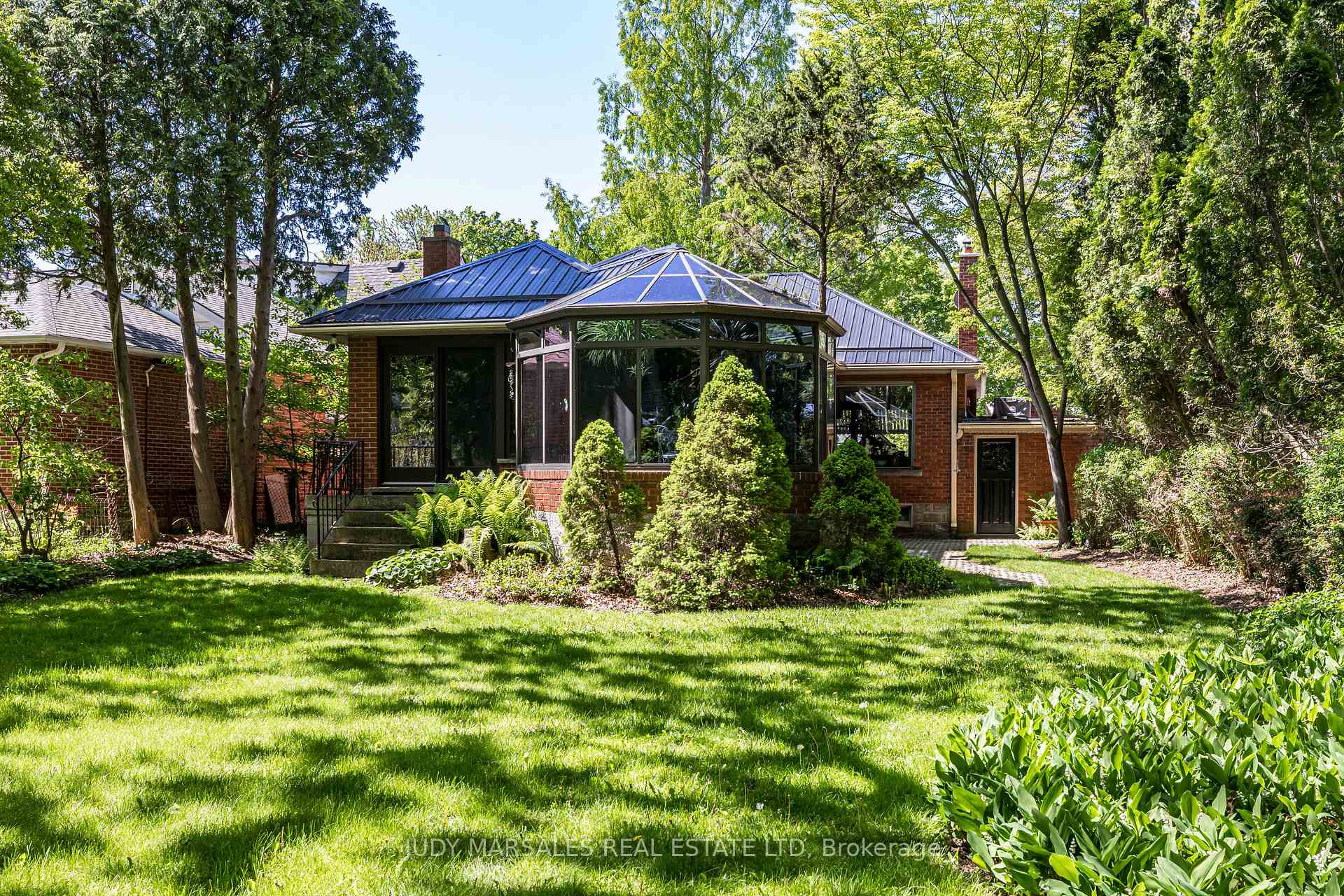 Photo 40 of 24 Binkley Crescent, Hamilton, Ainslie Wood — HOMEH