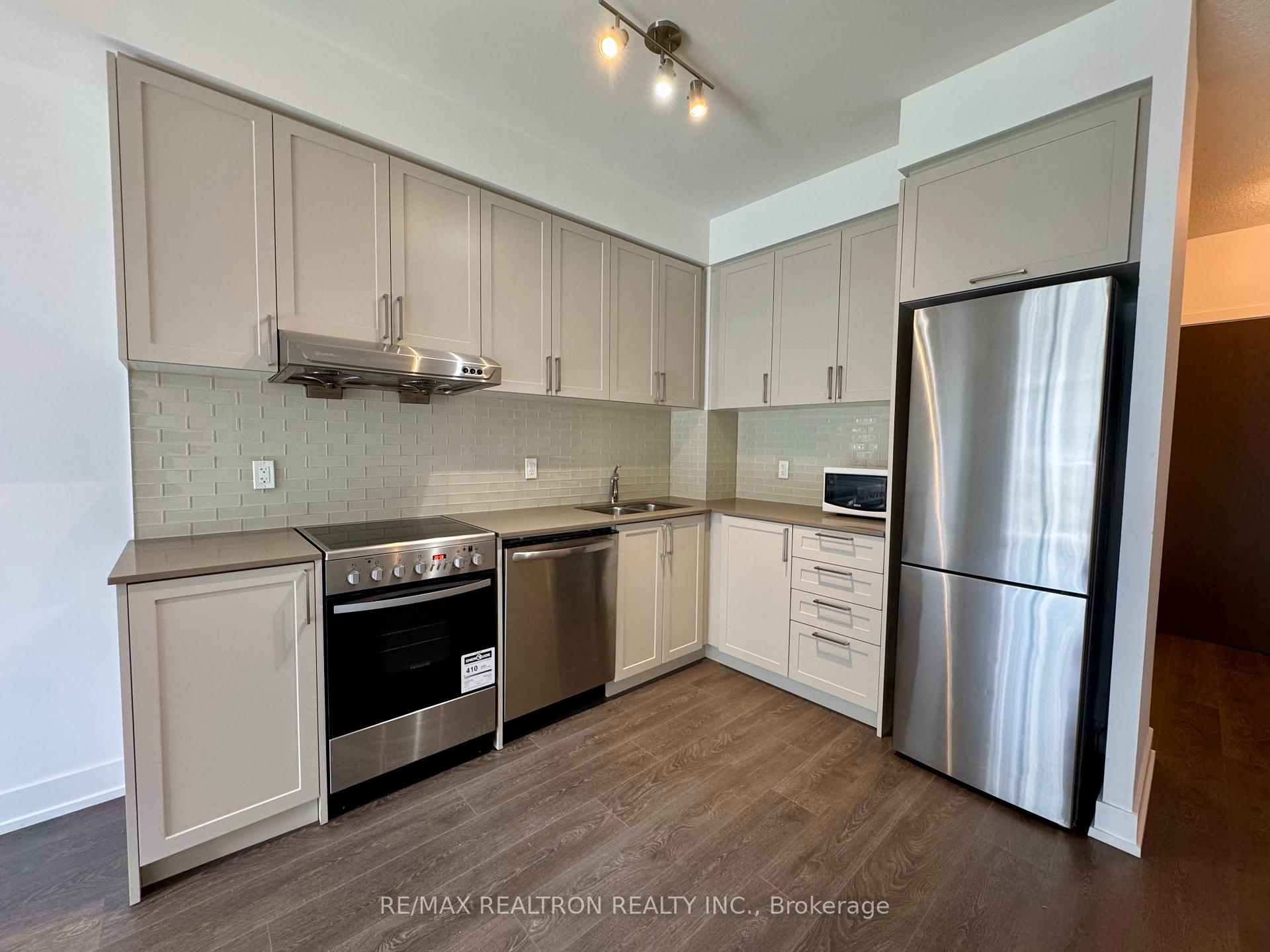 Photo 4 of Unit 222E, 278 Buchanan Drive, Markham, Unionville — HOMEH