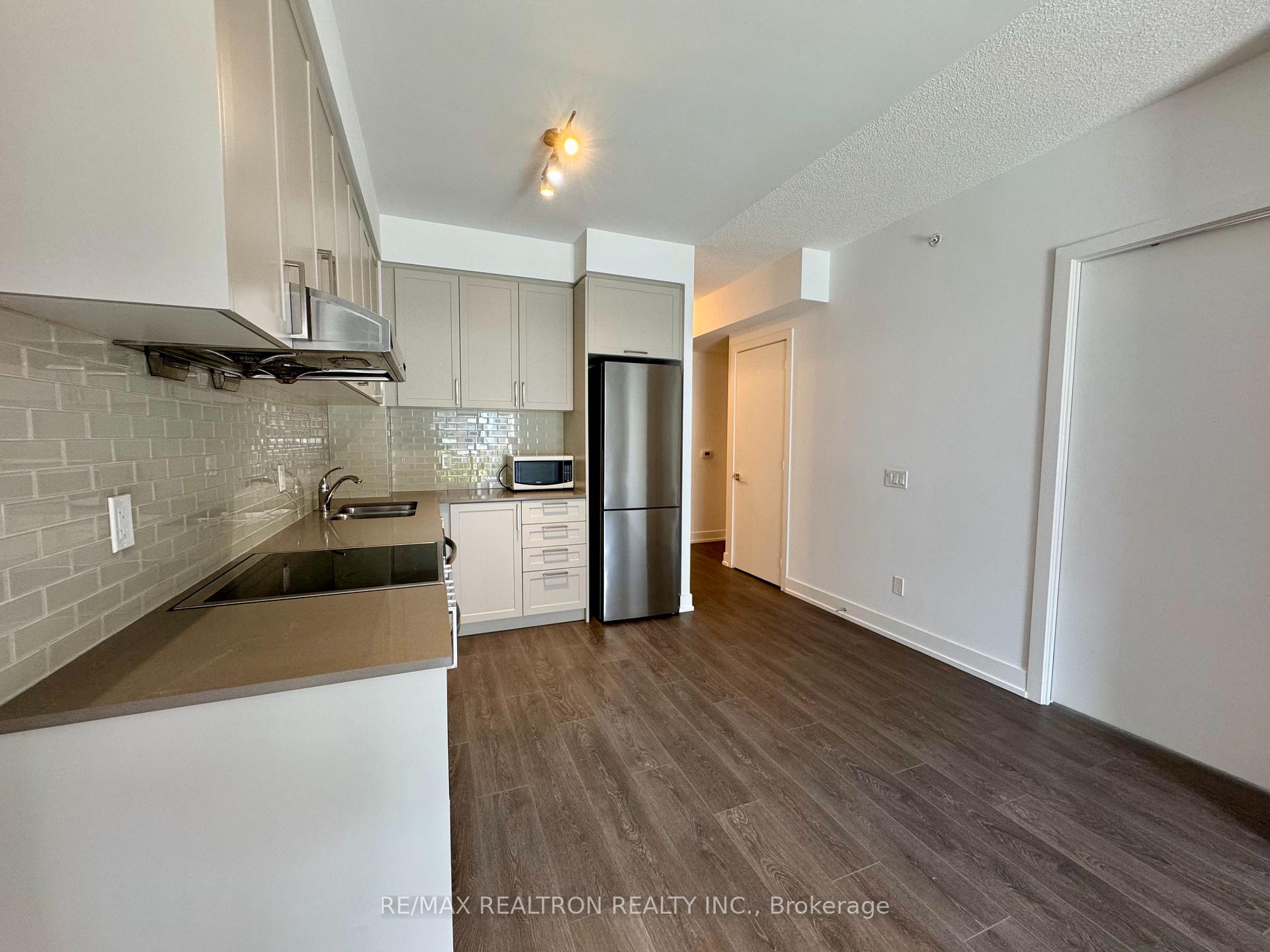 Photo 7 of Unit 222E, 278 Buchanan Drive, Markham, Unionville — HOMEH