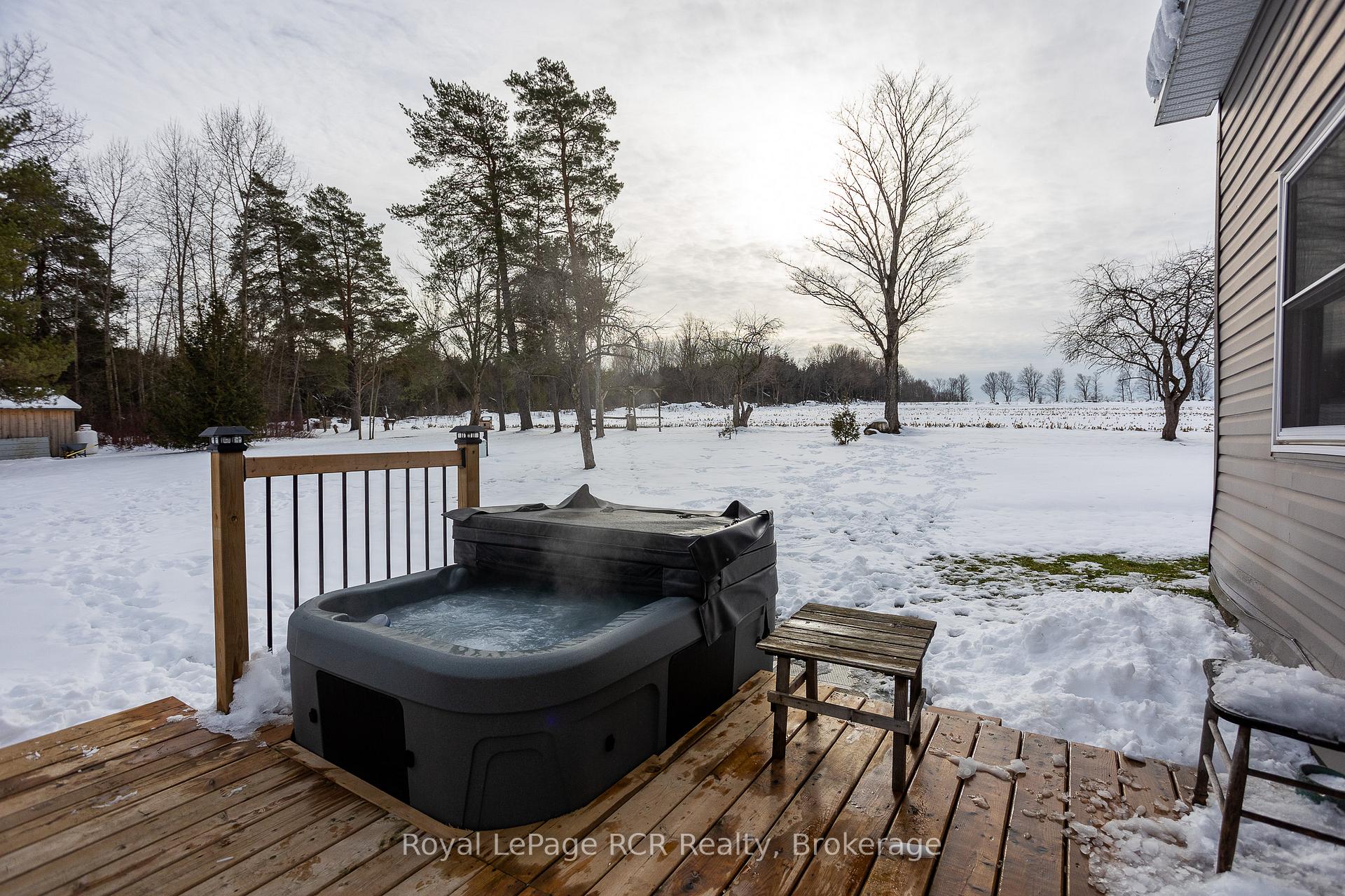 Photo 26 of 206 Crawford Road, Chatsworth — HOMEH