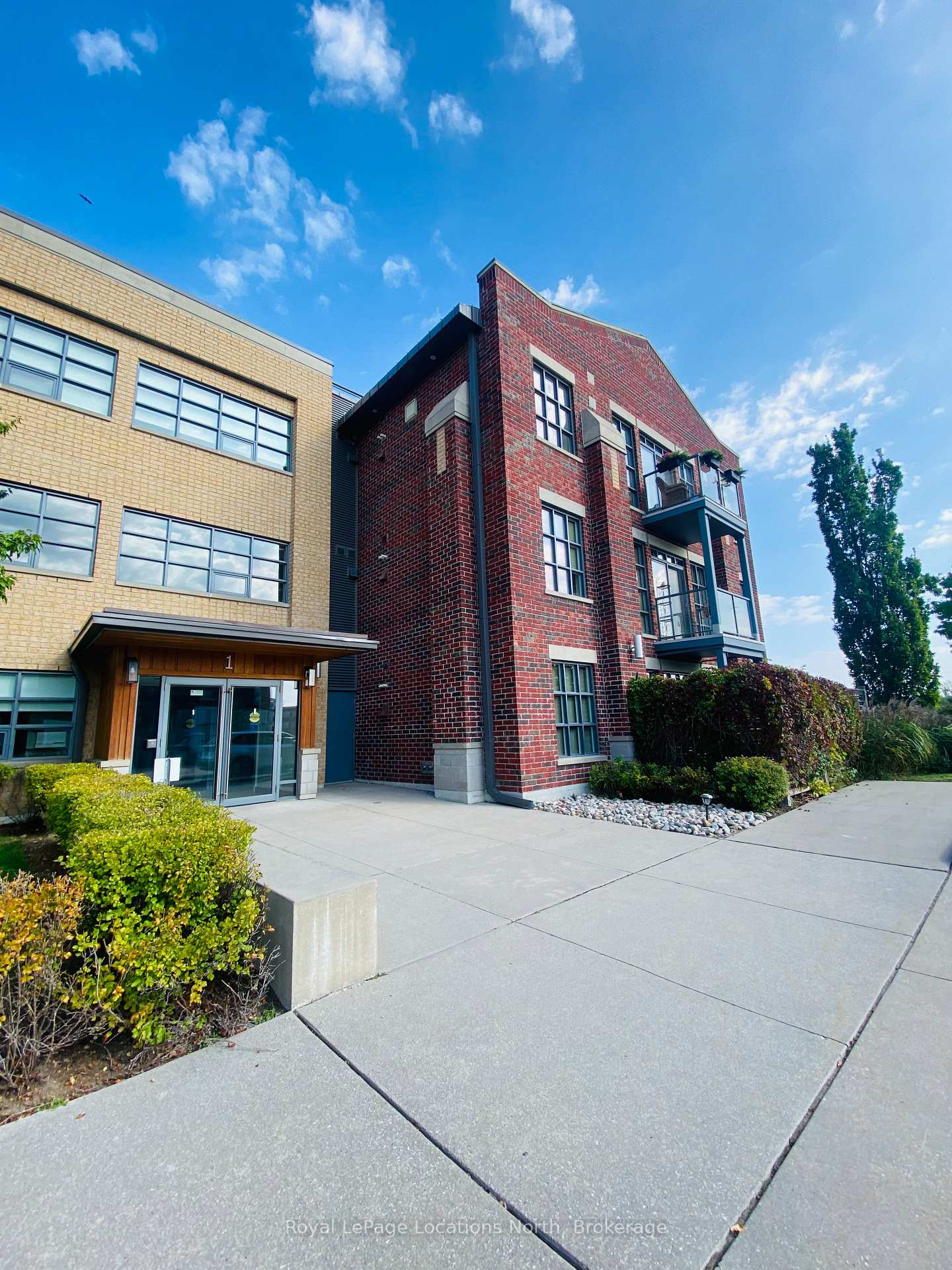 Photo 2 of Unit 109, 1 Shipyard Lane, Collingwood — HOMEH